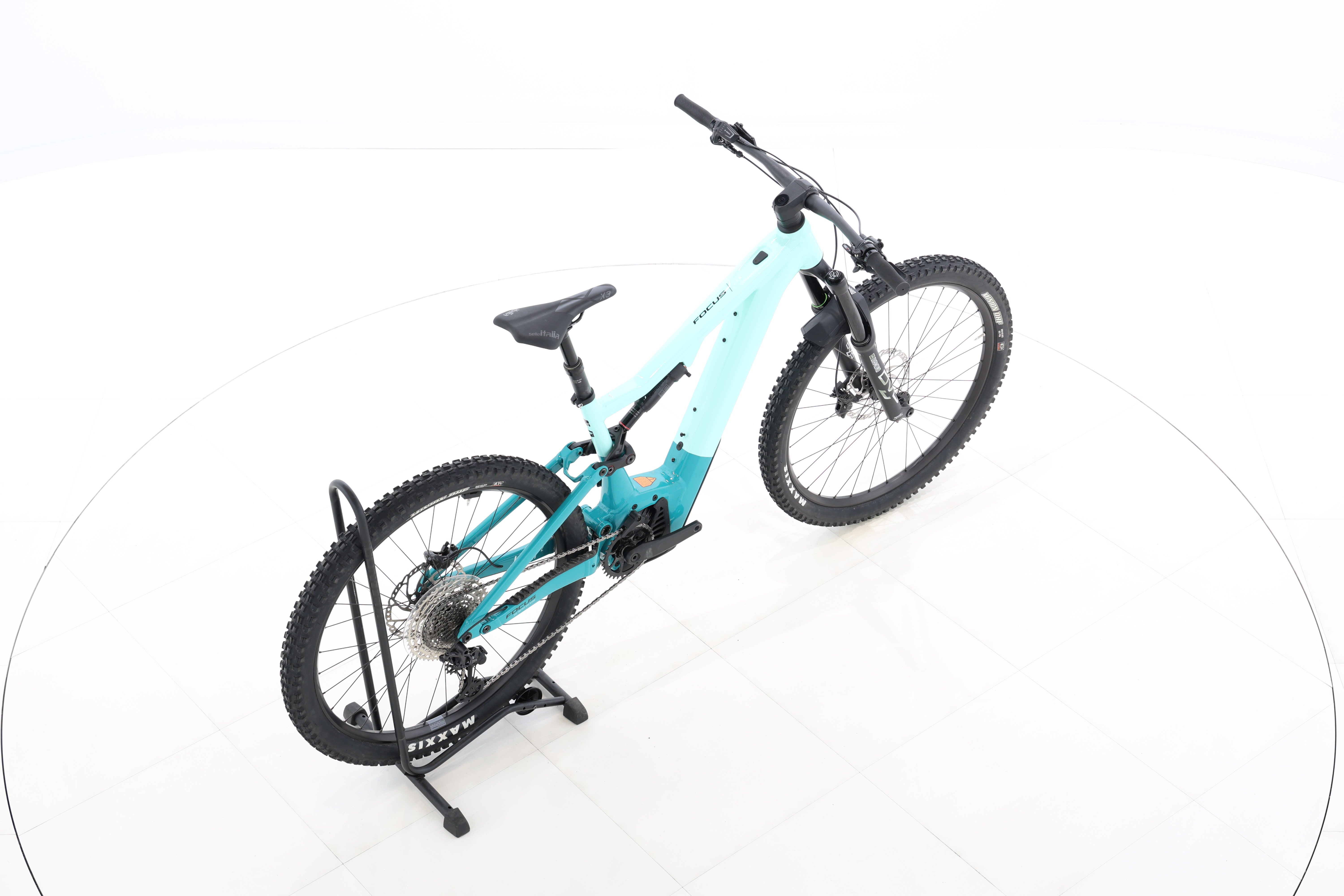 320b5d0c-7aaa-423a-9029-704f8d67546d