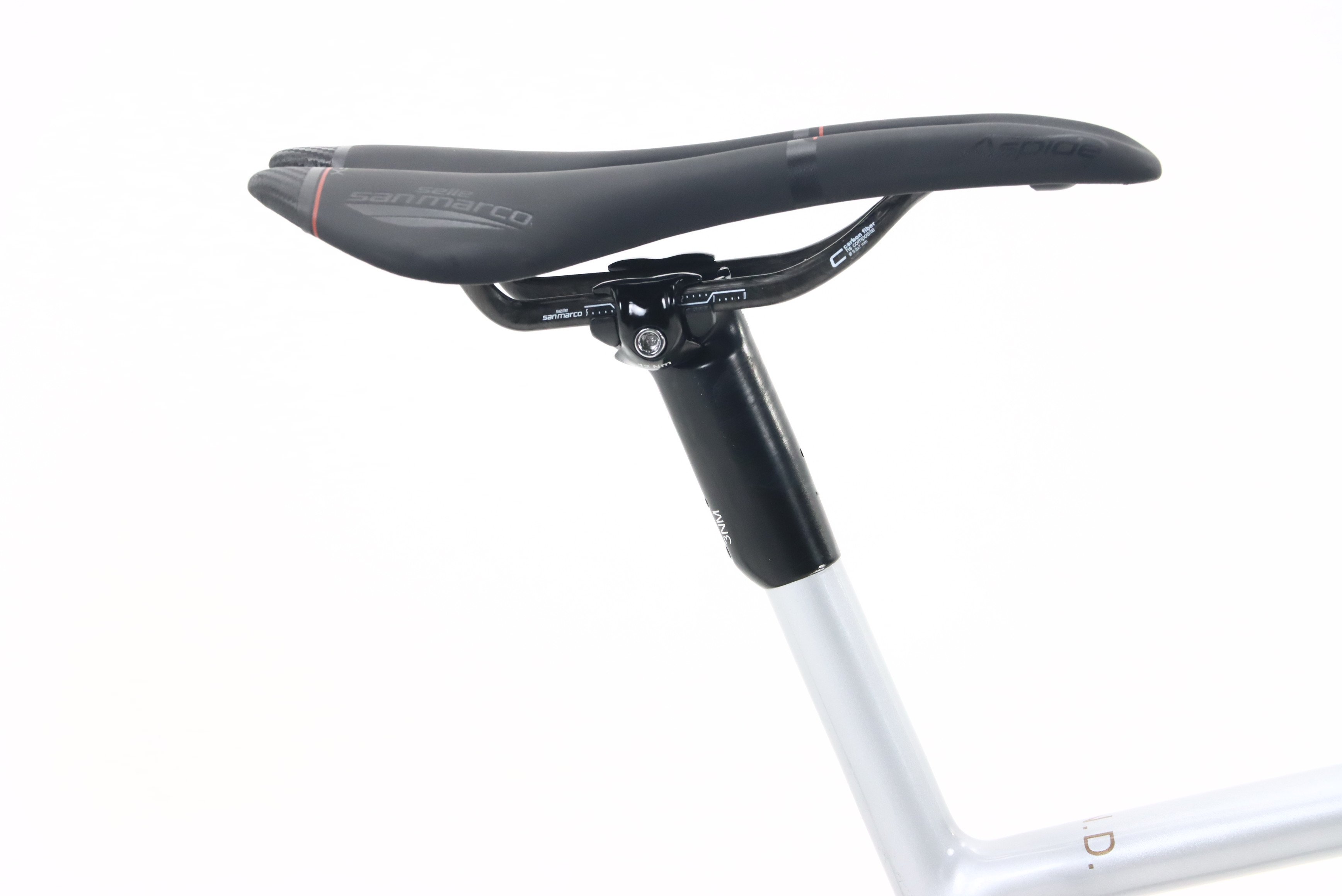 a4934e4d-d061-48e7-9870-b82868d1bbcb