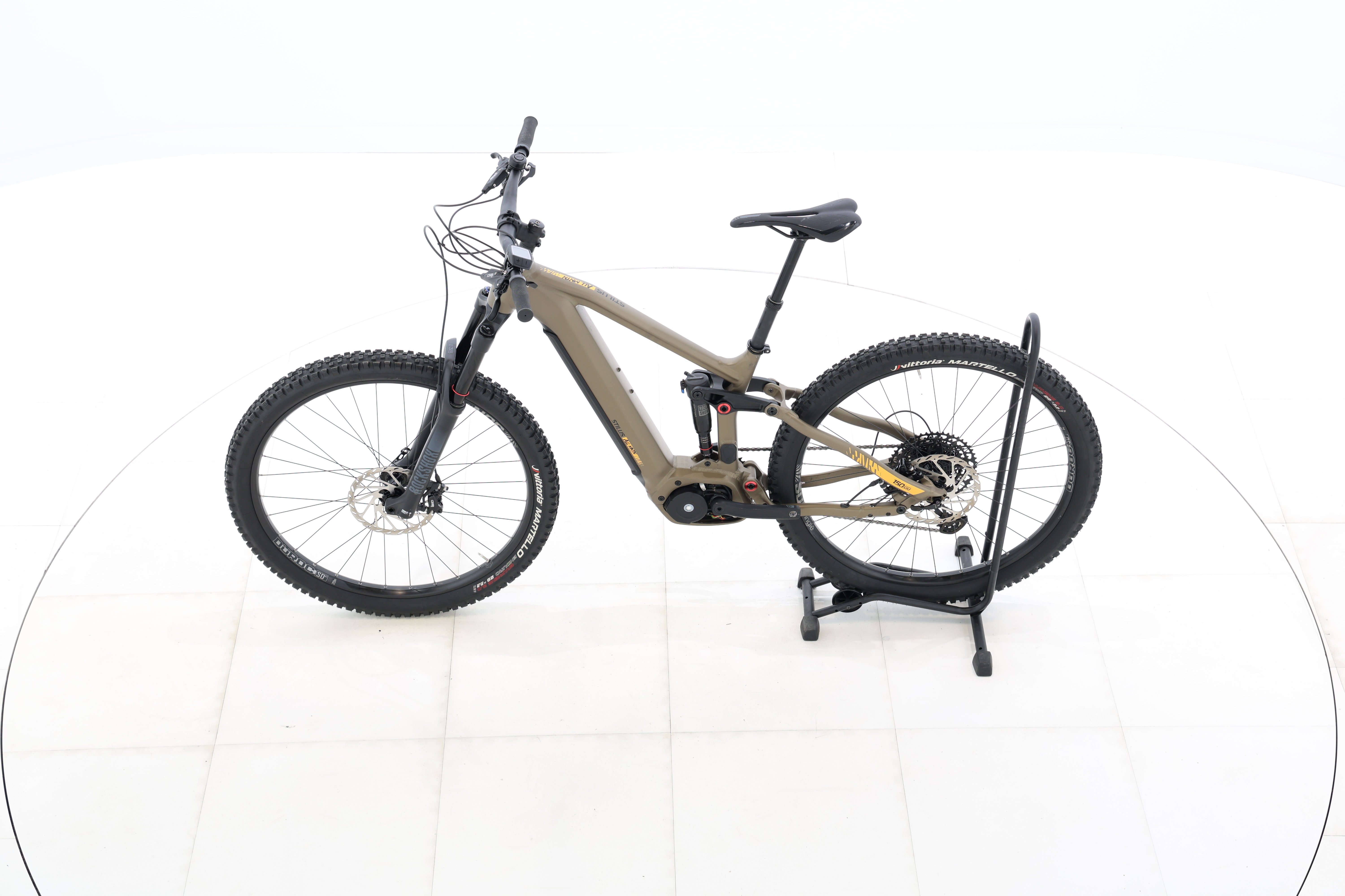 cddf6d9b-5b9d-4ab2-8a46-fcbd9550d762