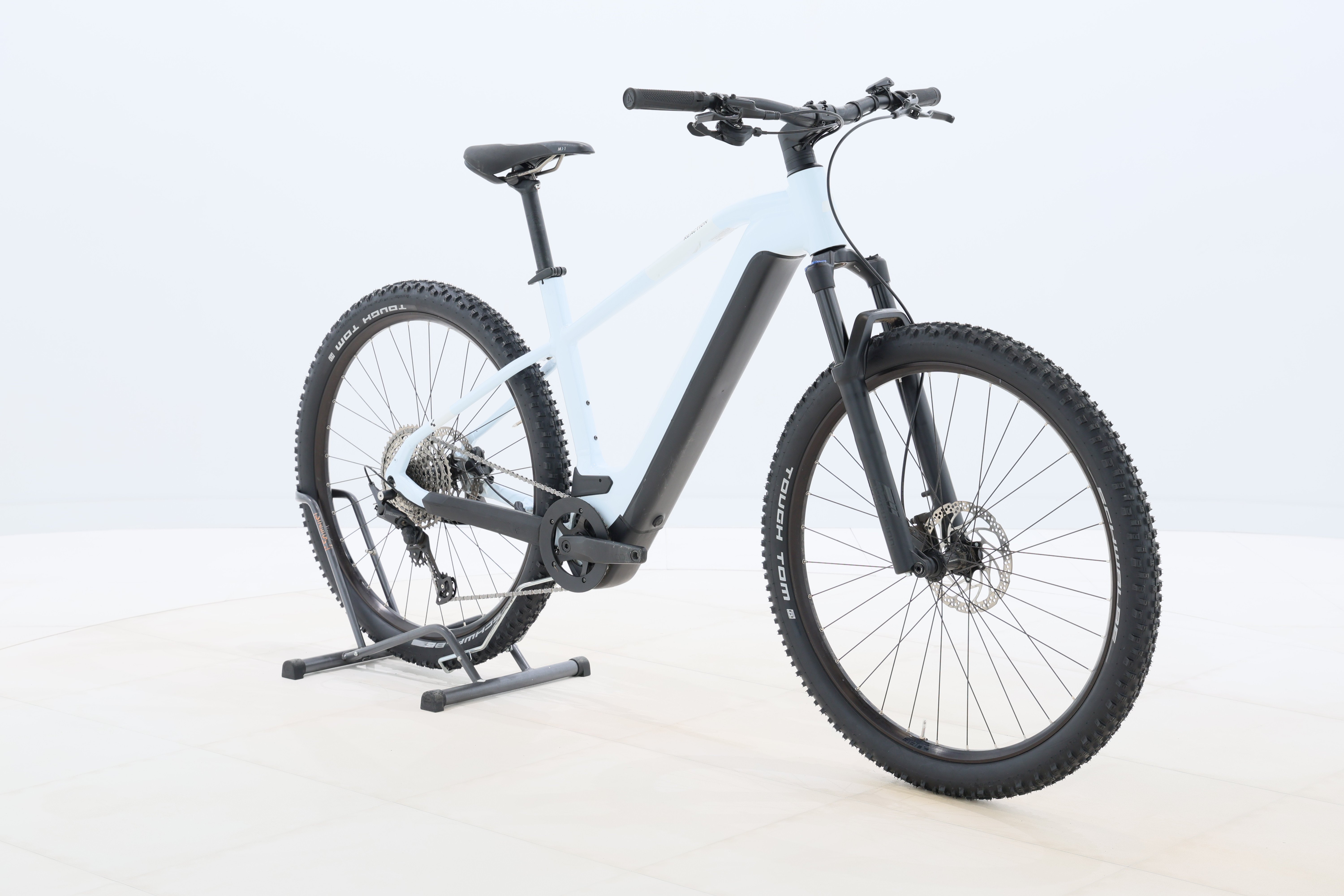 c01e0e31-7296-40fc-8be1-52065c1f3618