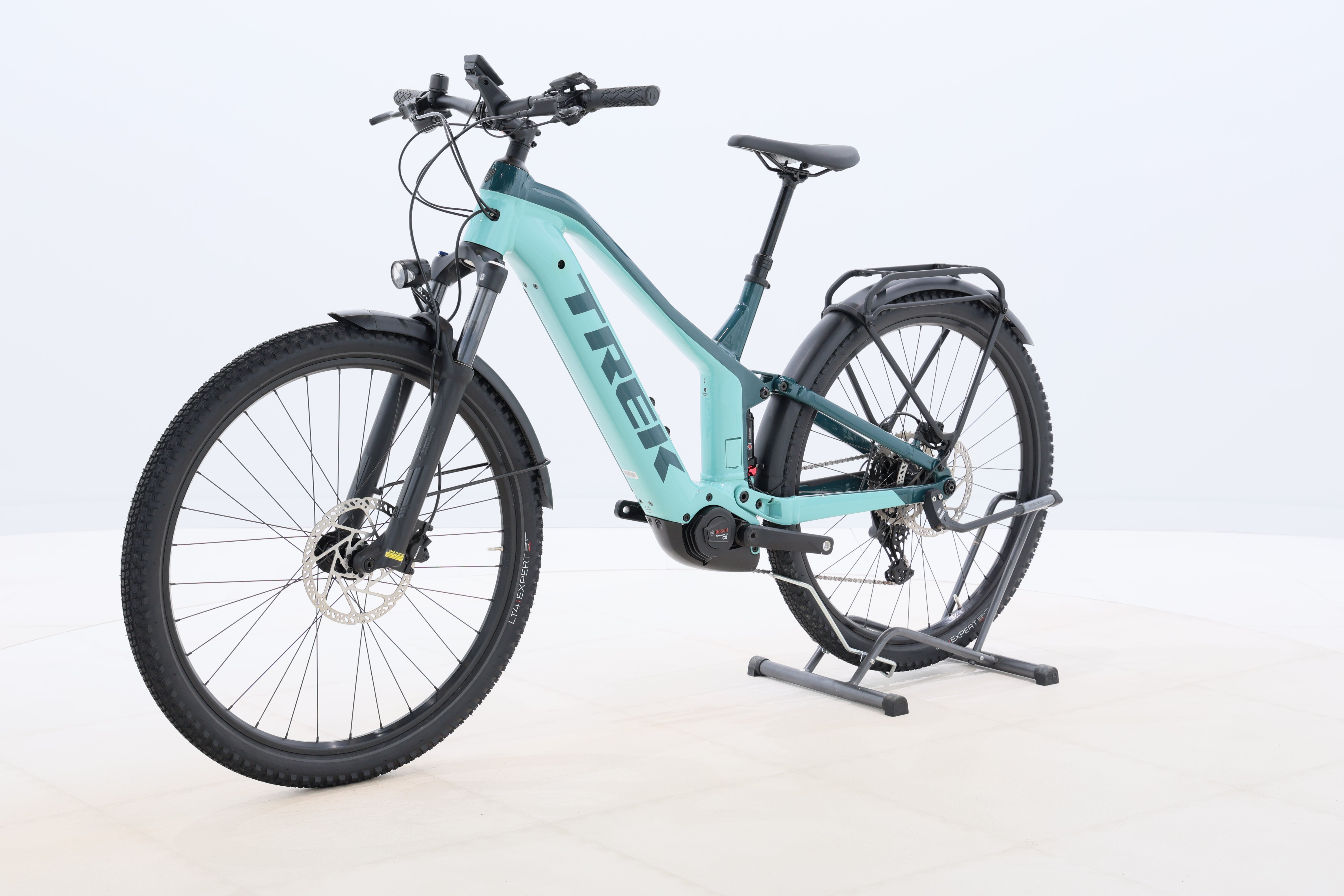 a021be83-0db6-485b-bbf0-4320f7e71493