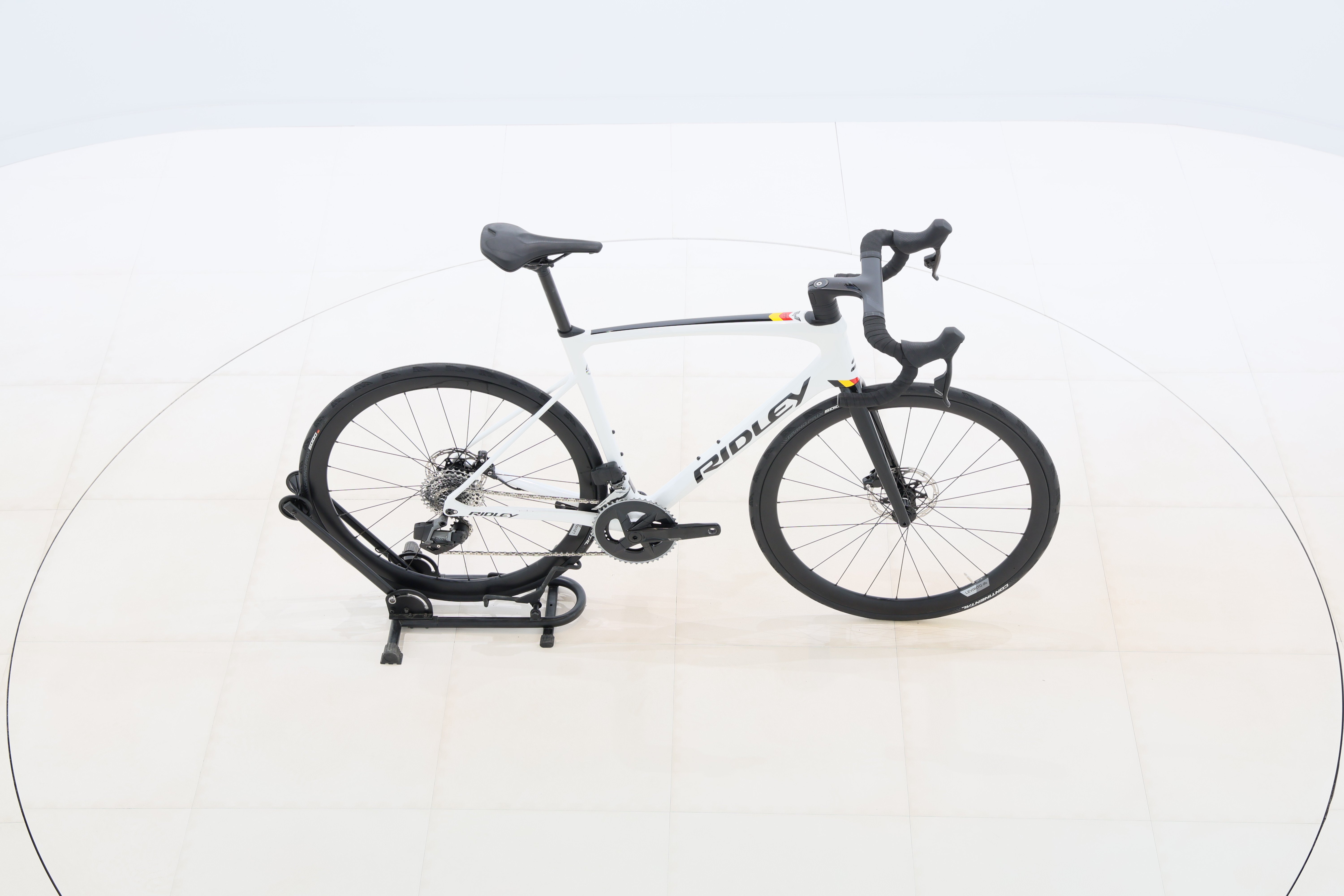 ad48564b-ec47-4128-b24e-5f0f80c5d834