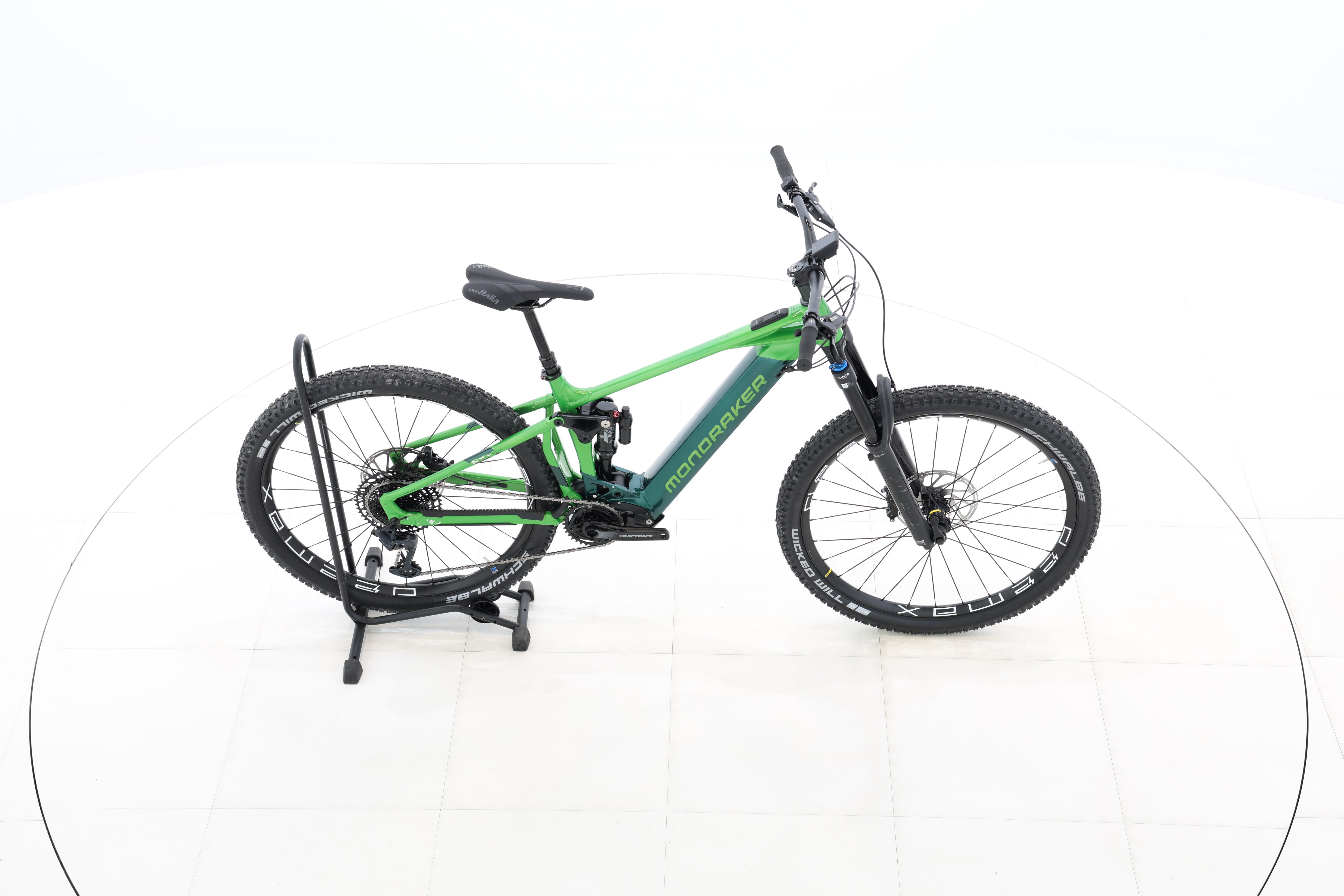 c7b0b59e-87f8-4b6a-9d02-e508e0538b9a