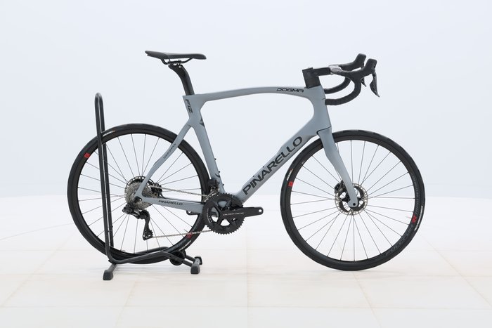 Pinarello Dogma F12 Disc 2022