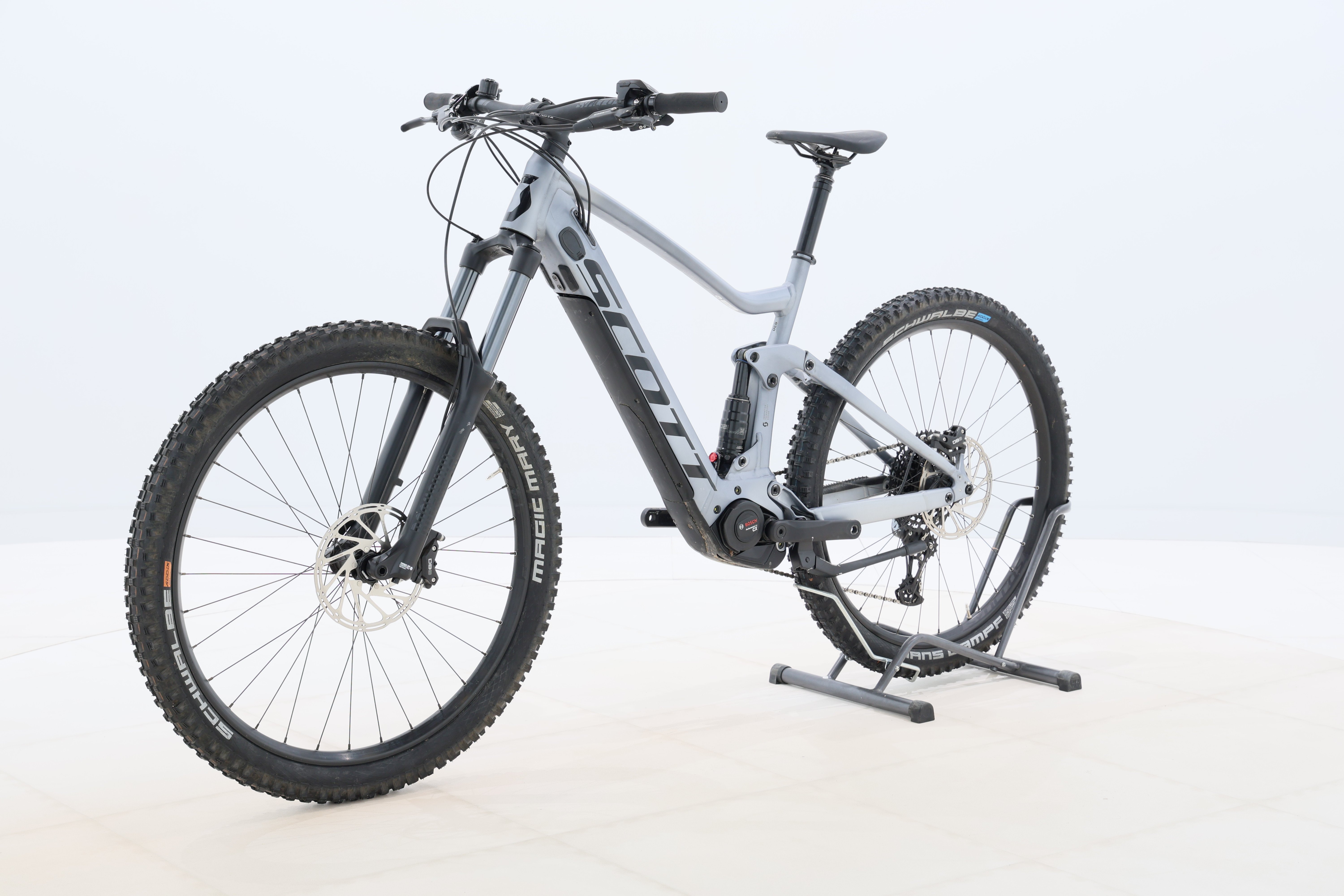 b0d7dd8a-ef25-43a6-92e0-48b1c53f2c82