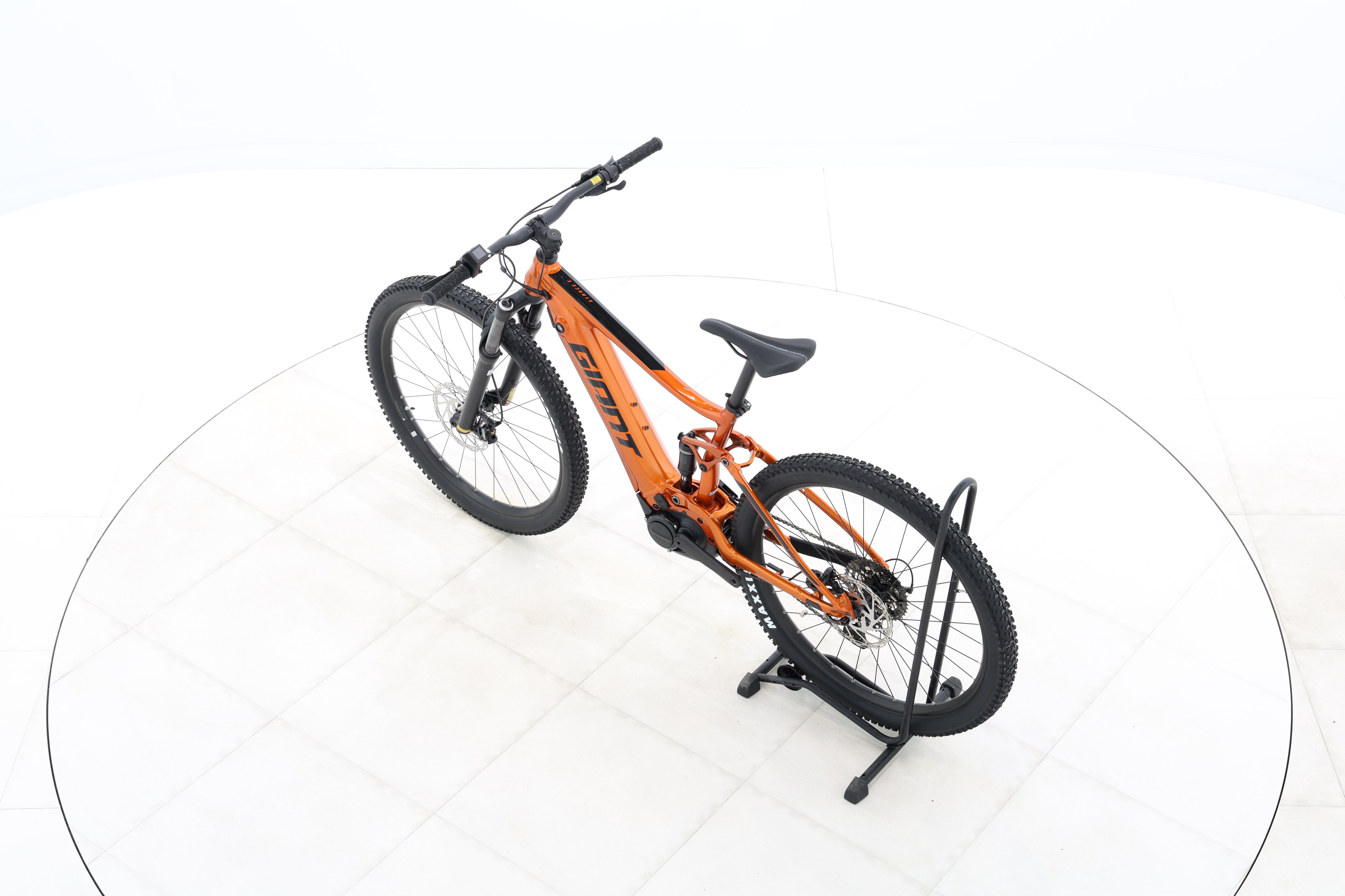 b6446fc8-501f-45b1-af41-37b5ace122d1