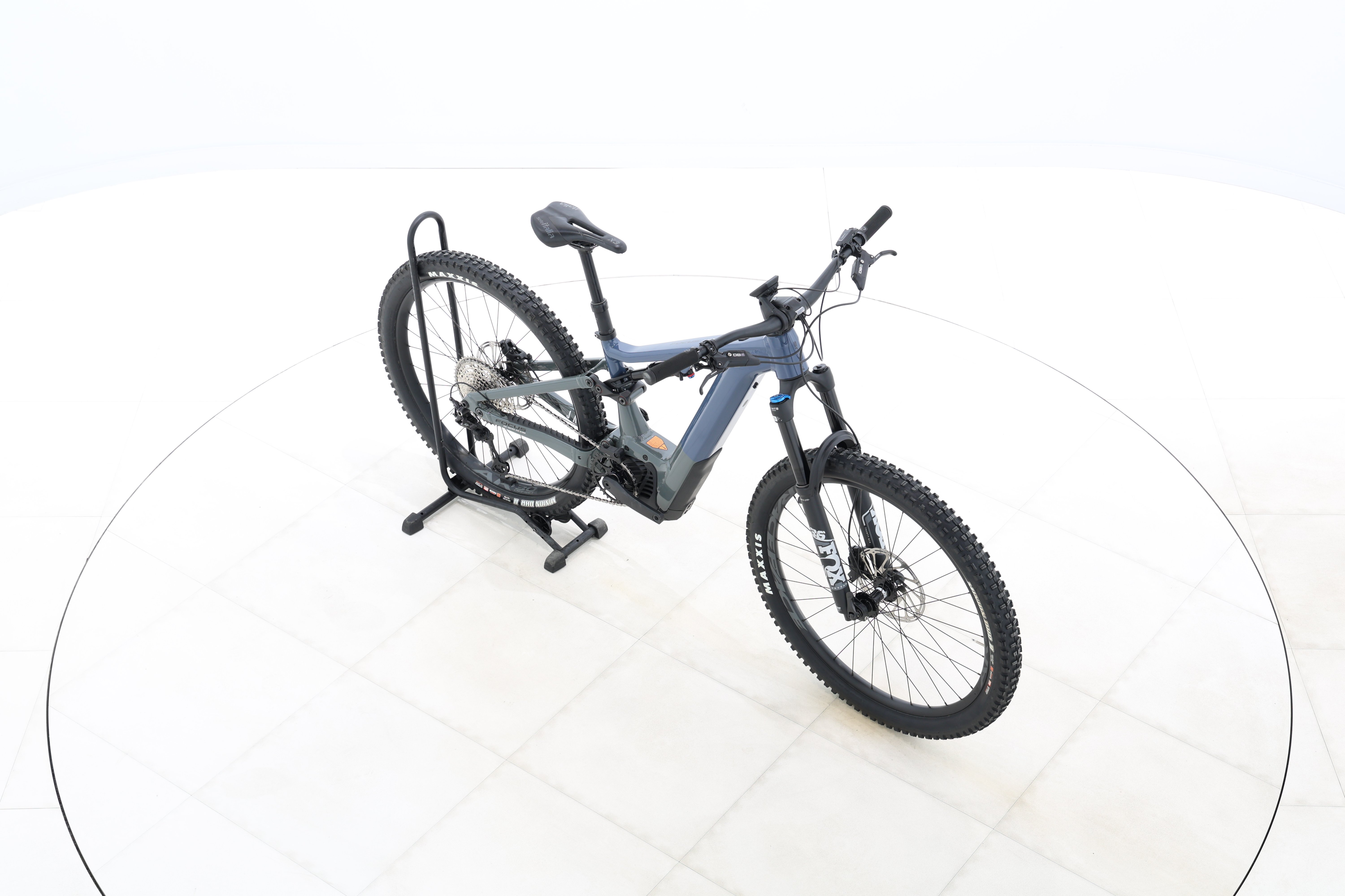 8813c82c-db7a-43d1-8358-ebee2a812a61