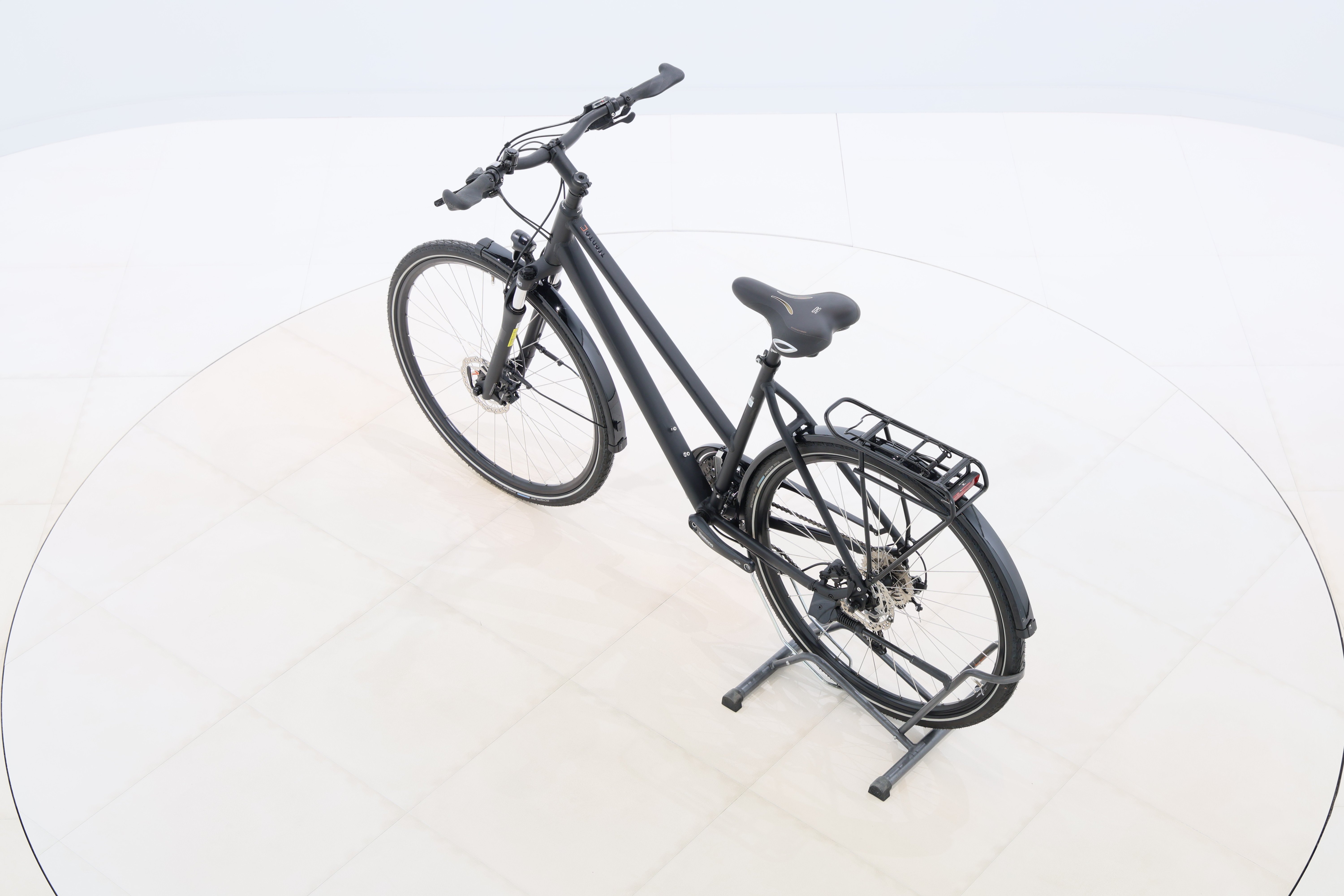 8906d571-cd78-4238-8815-6b778d61e5df