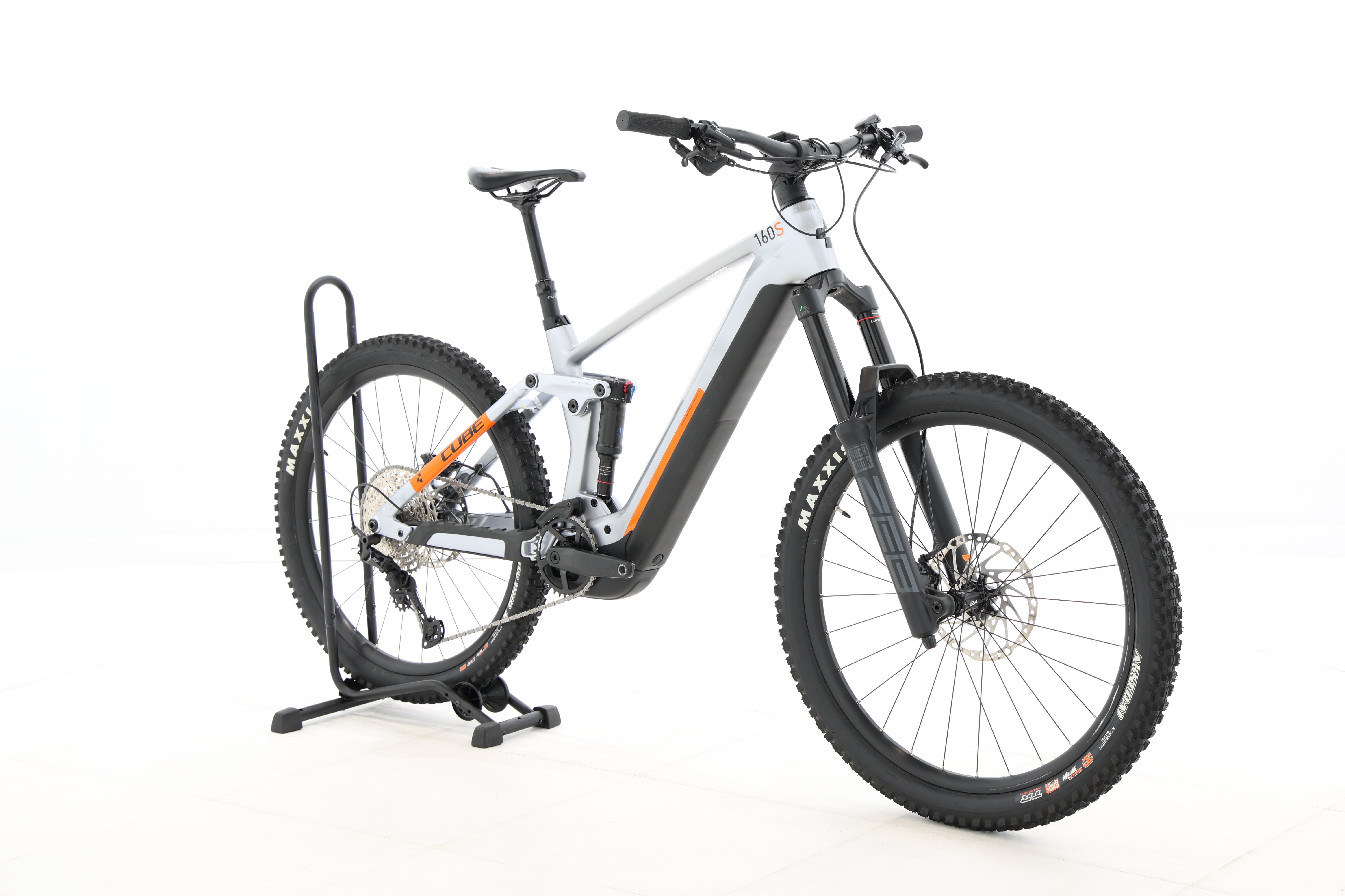 d966dfa4-c5d4-4088-81e2-0ecfe5a55281