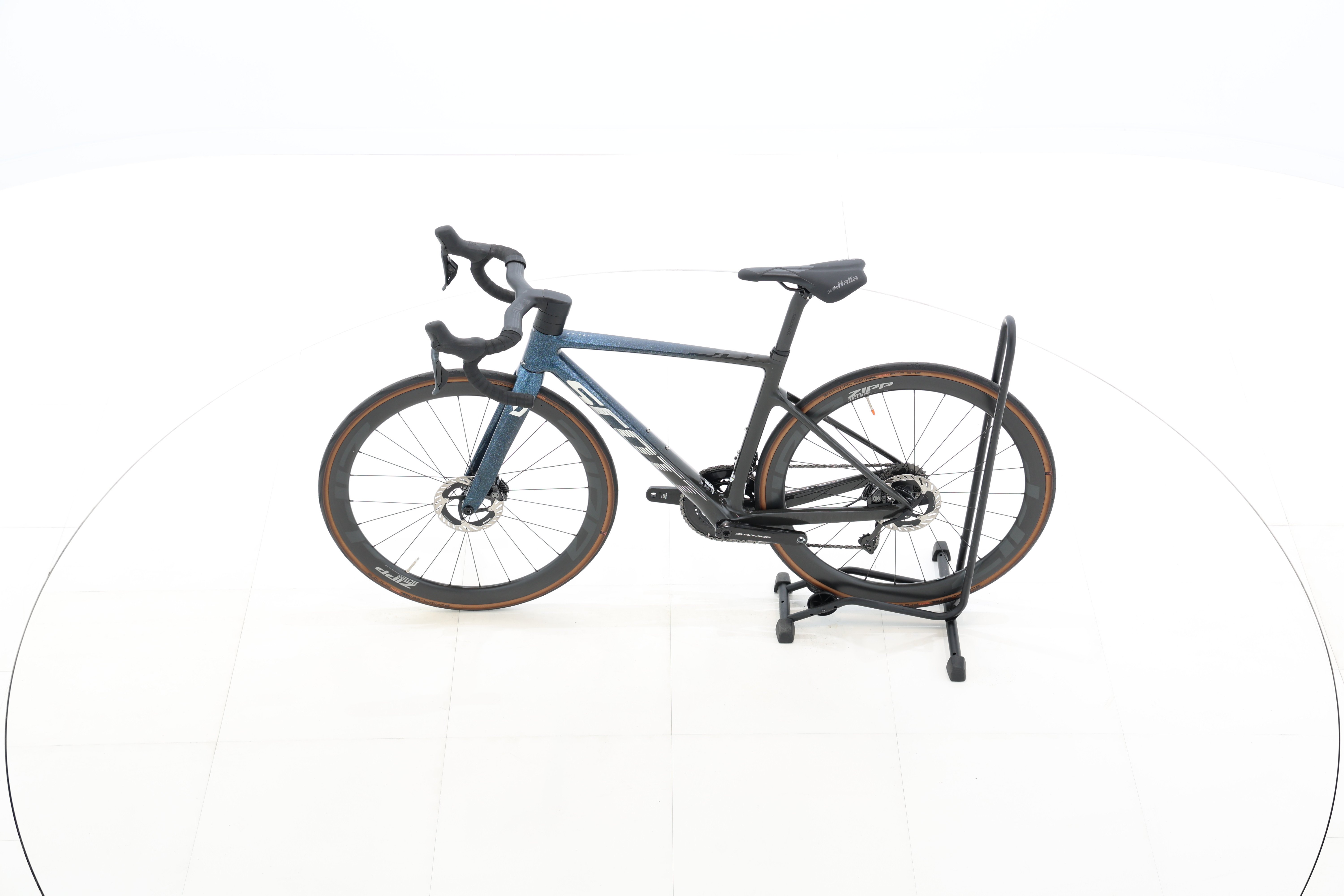 c6ab14e0-8351-4535-82ae-76e08cf20680