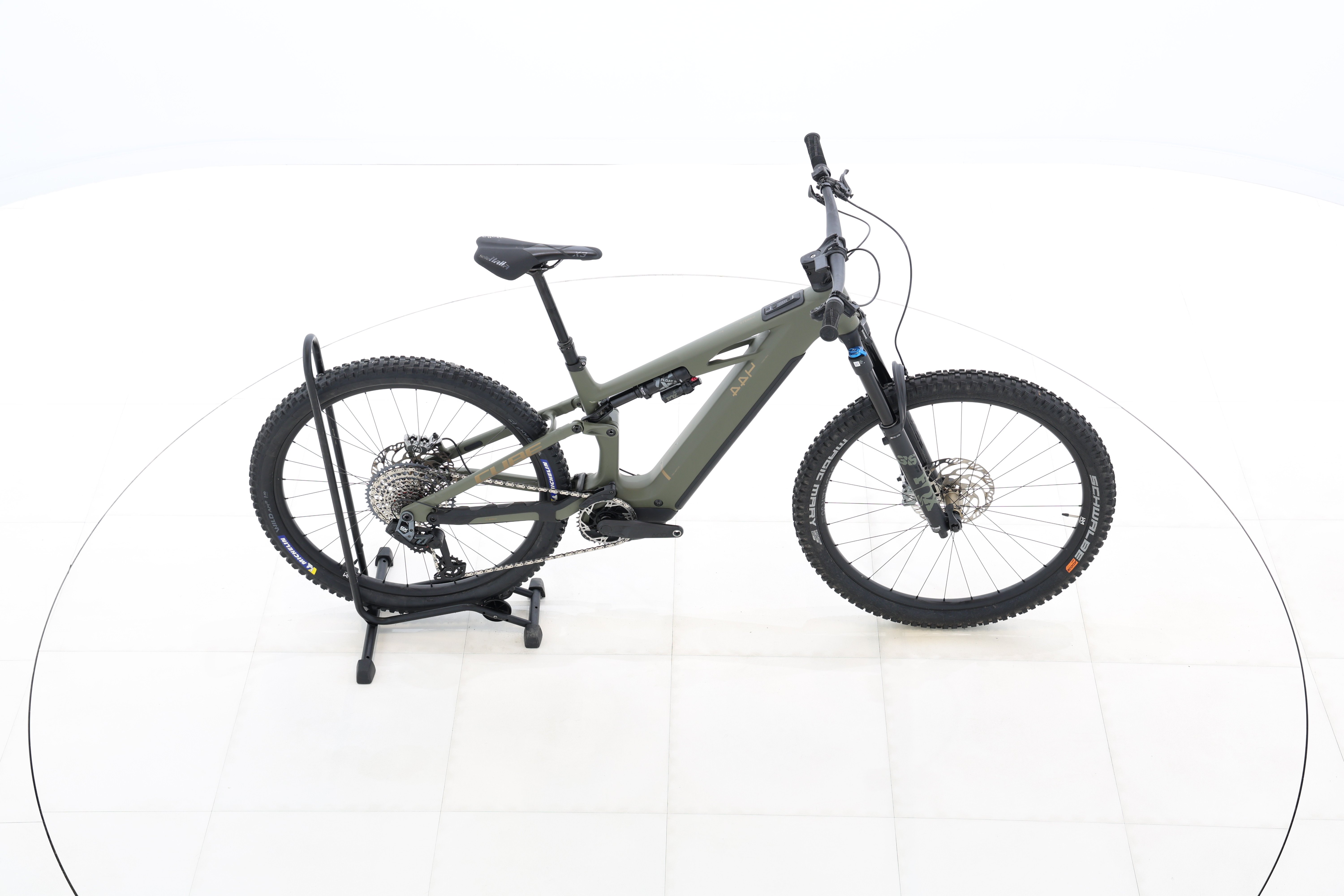 9f7cc744-a292-441c-a261-f920f048c96c