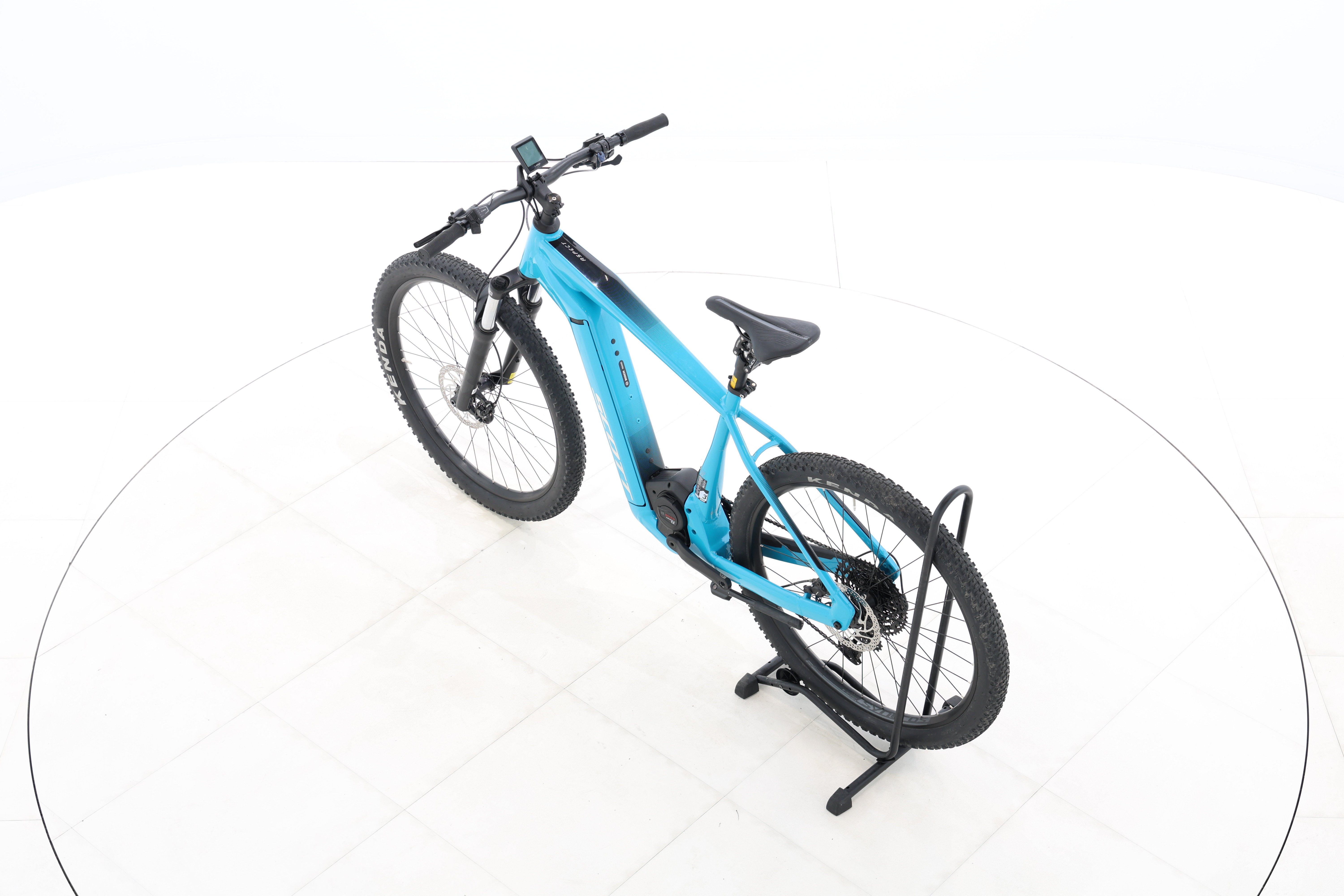 ed89818e-c43c-468a-aed2-a2aba17f1900