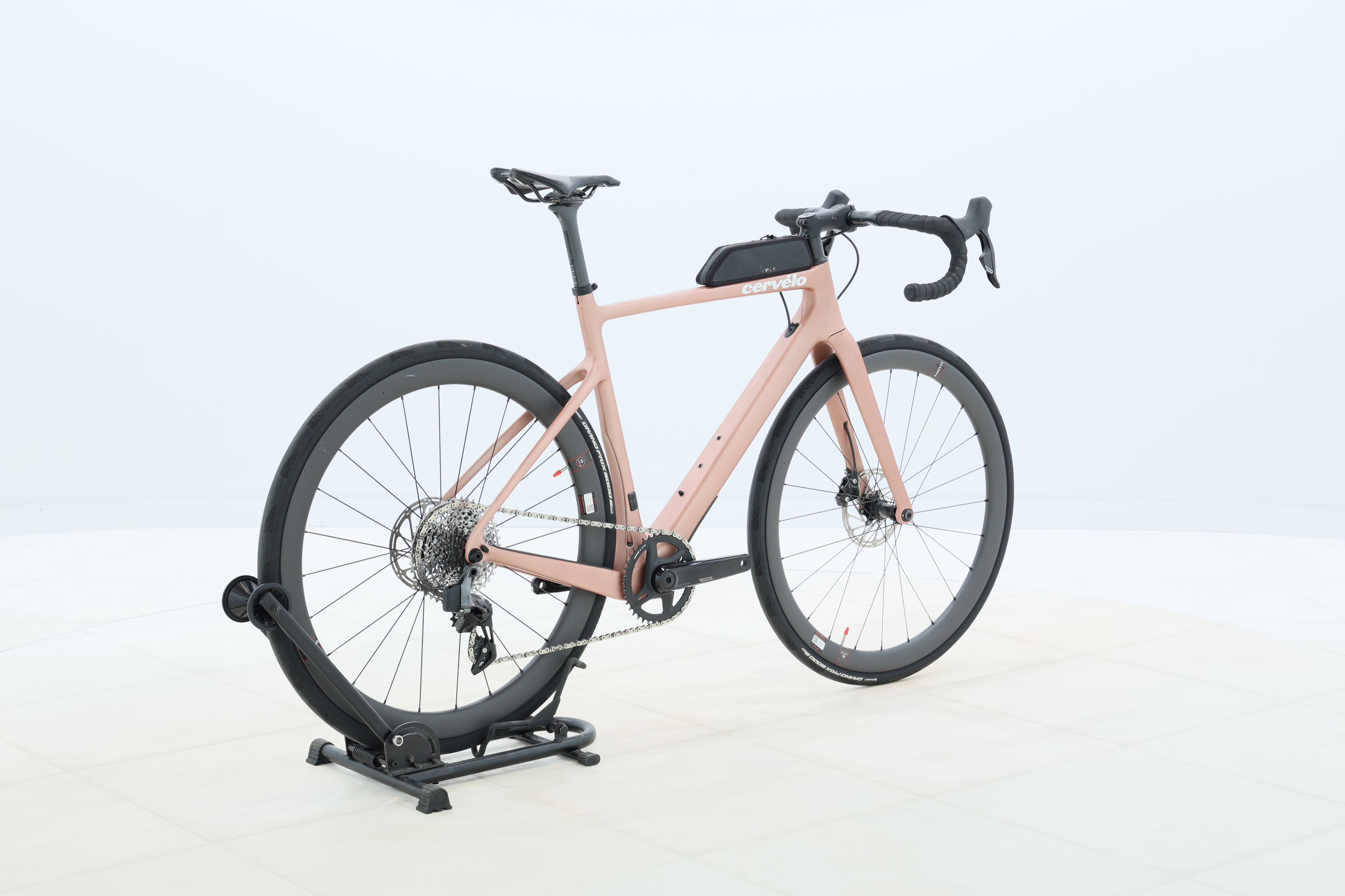 bd208965-13b8-4dd6-8ebc-dfc5f74862c2