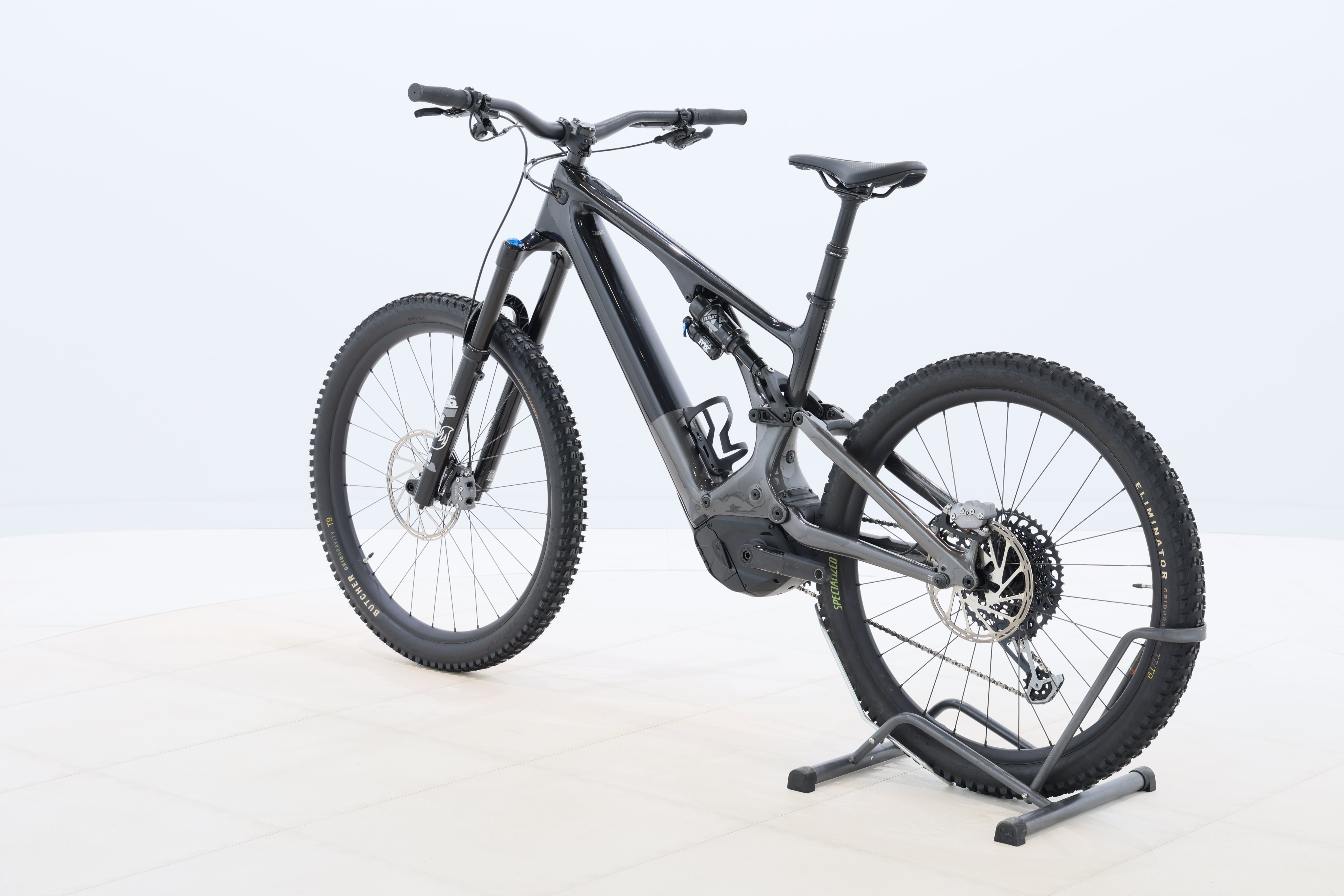 1b7ae602-0d61-43df-bb3c-82210403ecec