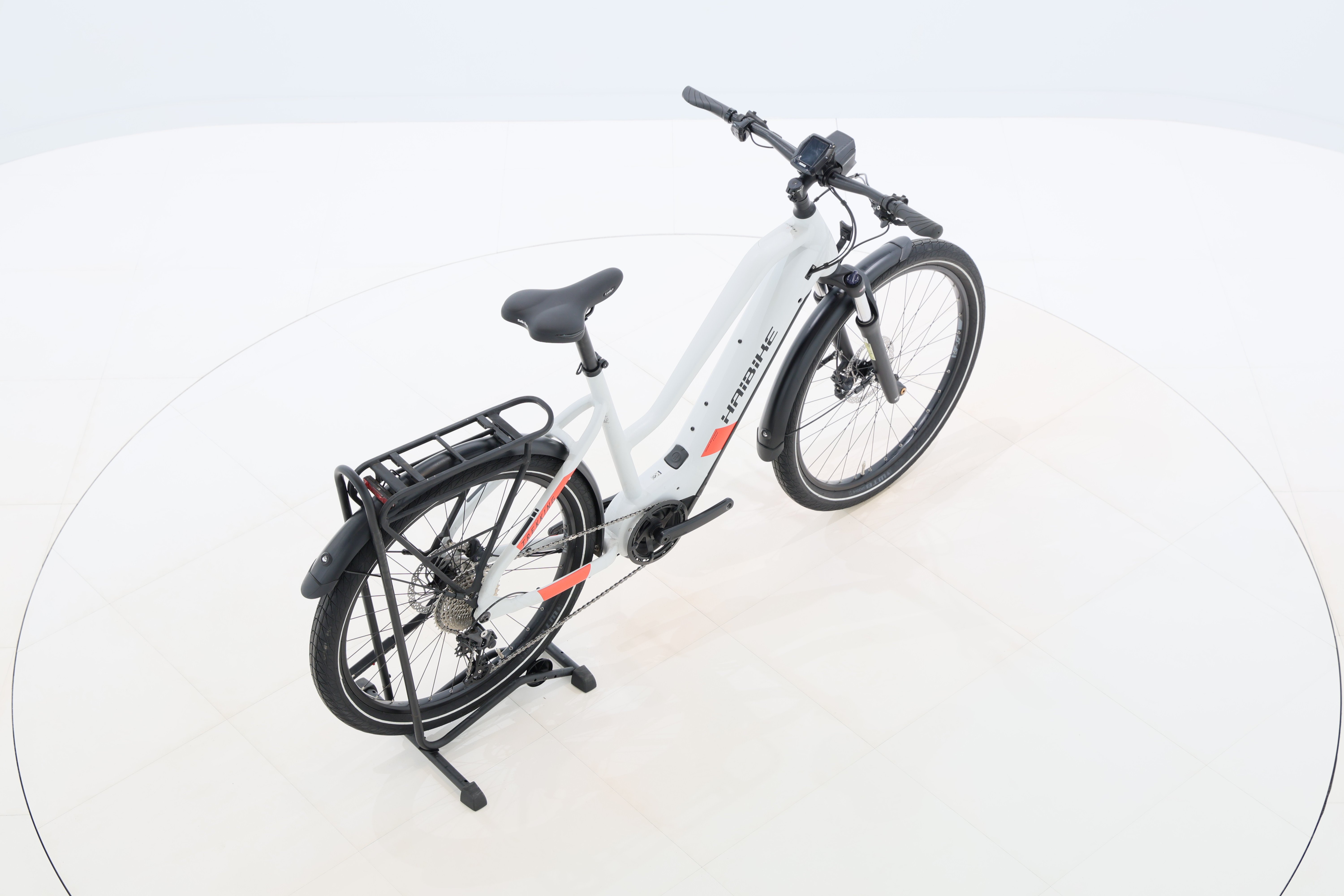 049222ef-59ce-4dc3-a28e-25f5dc3893c3