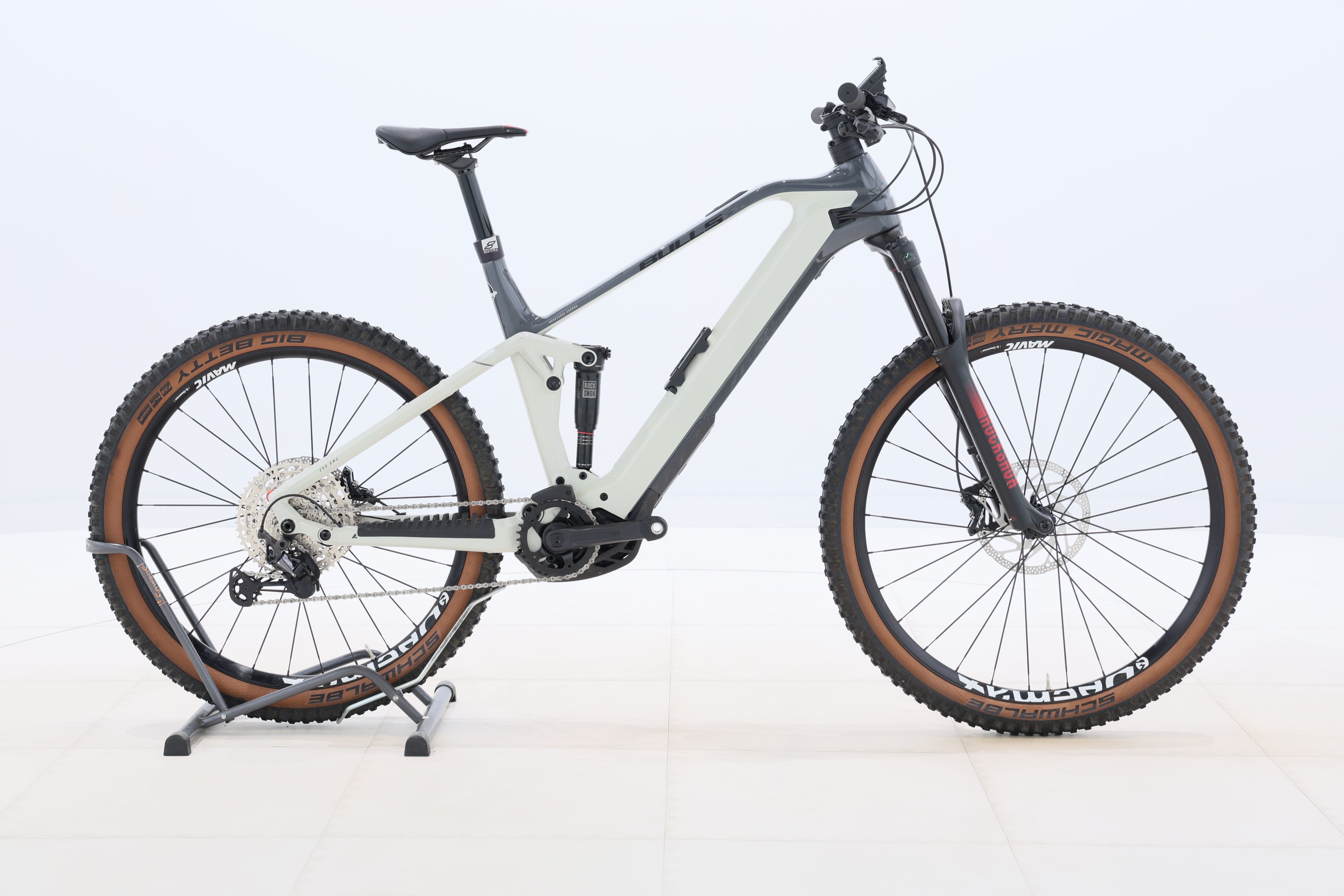 f30bb5bc-fabd-41d8-9fc8-0c913a511e8c