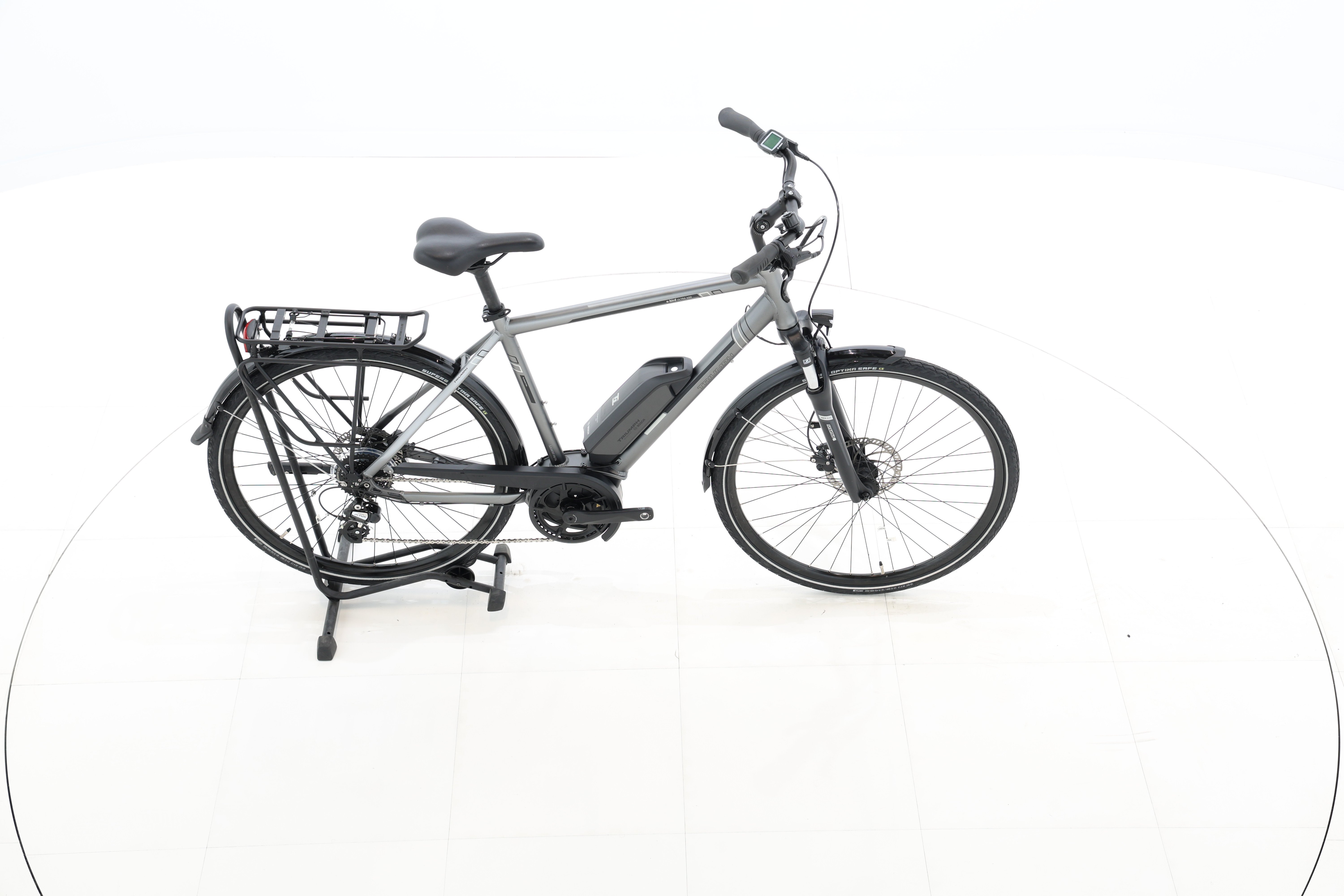 652b681a-0bf9-4a69-b382-ccb8a423f1cd