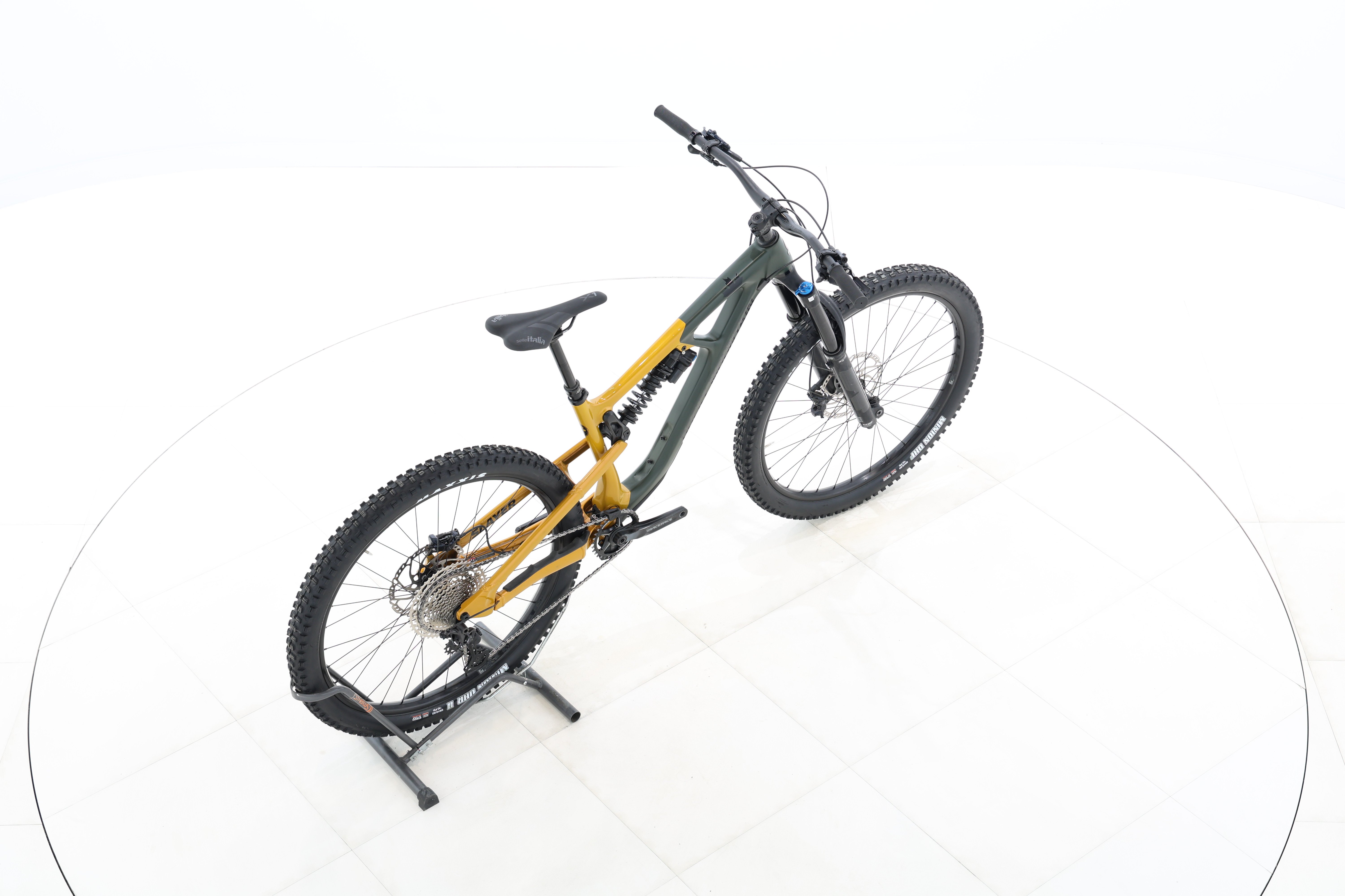 7ef85bbc-0f64-44ec-800d-b5c616dbbb0a