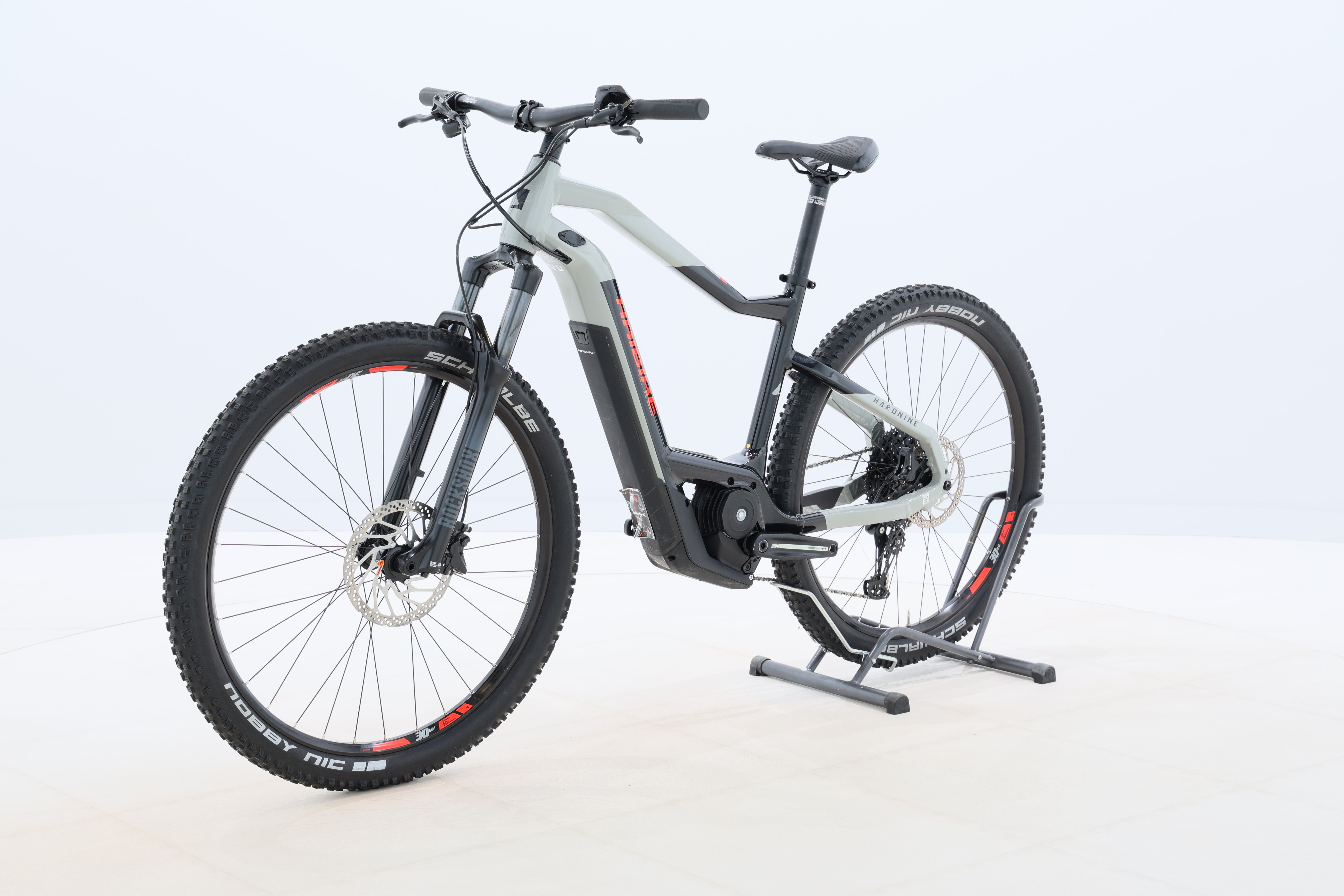 c8bddd2f-41aa-4e9b-9f63-83ba1d2326b4