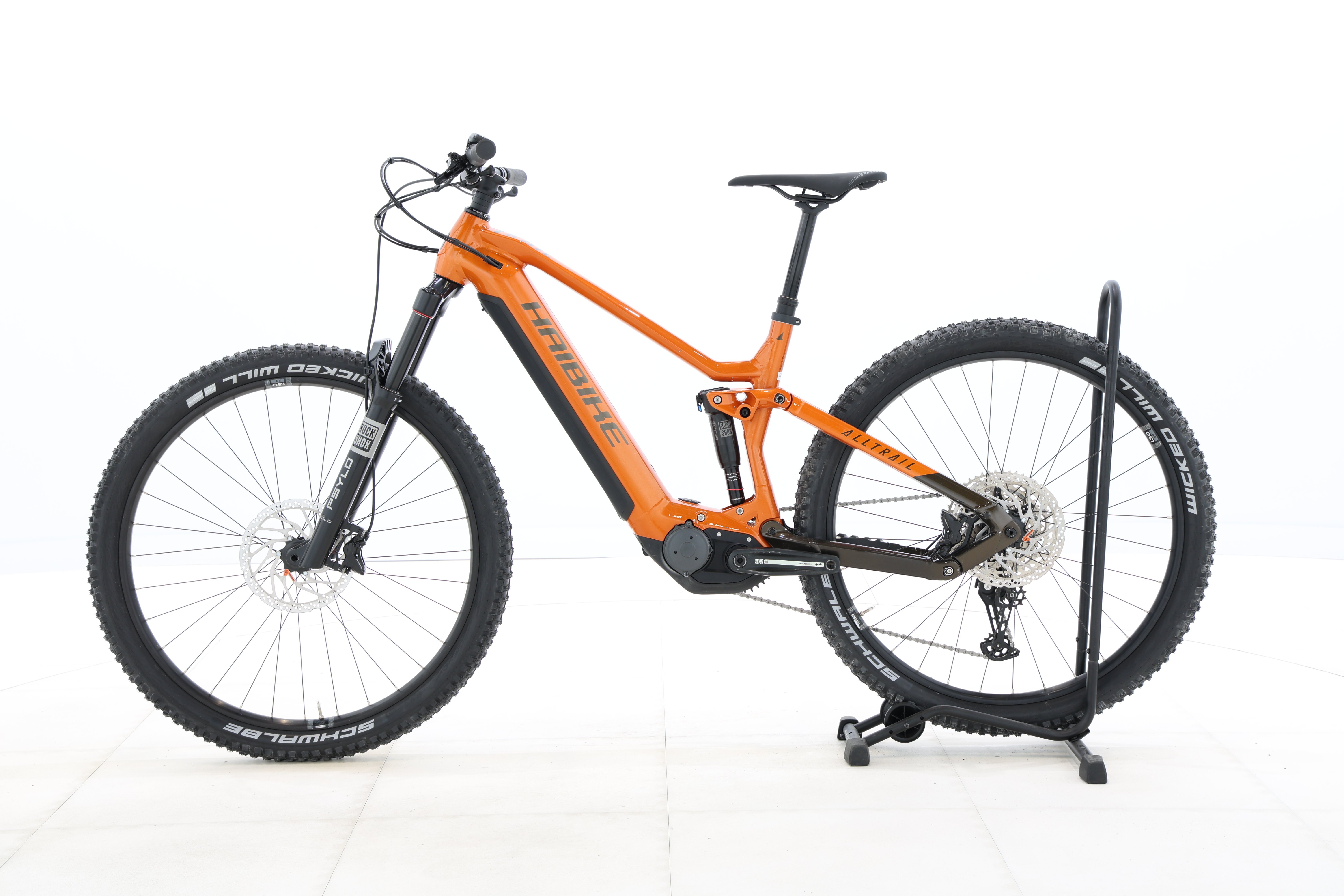 e29106c5-0108-4b13-b040-1757d680f0db