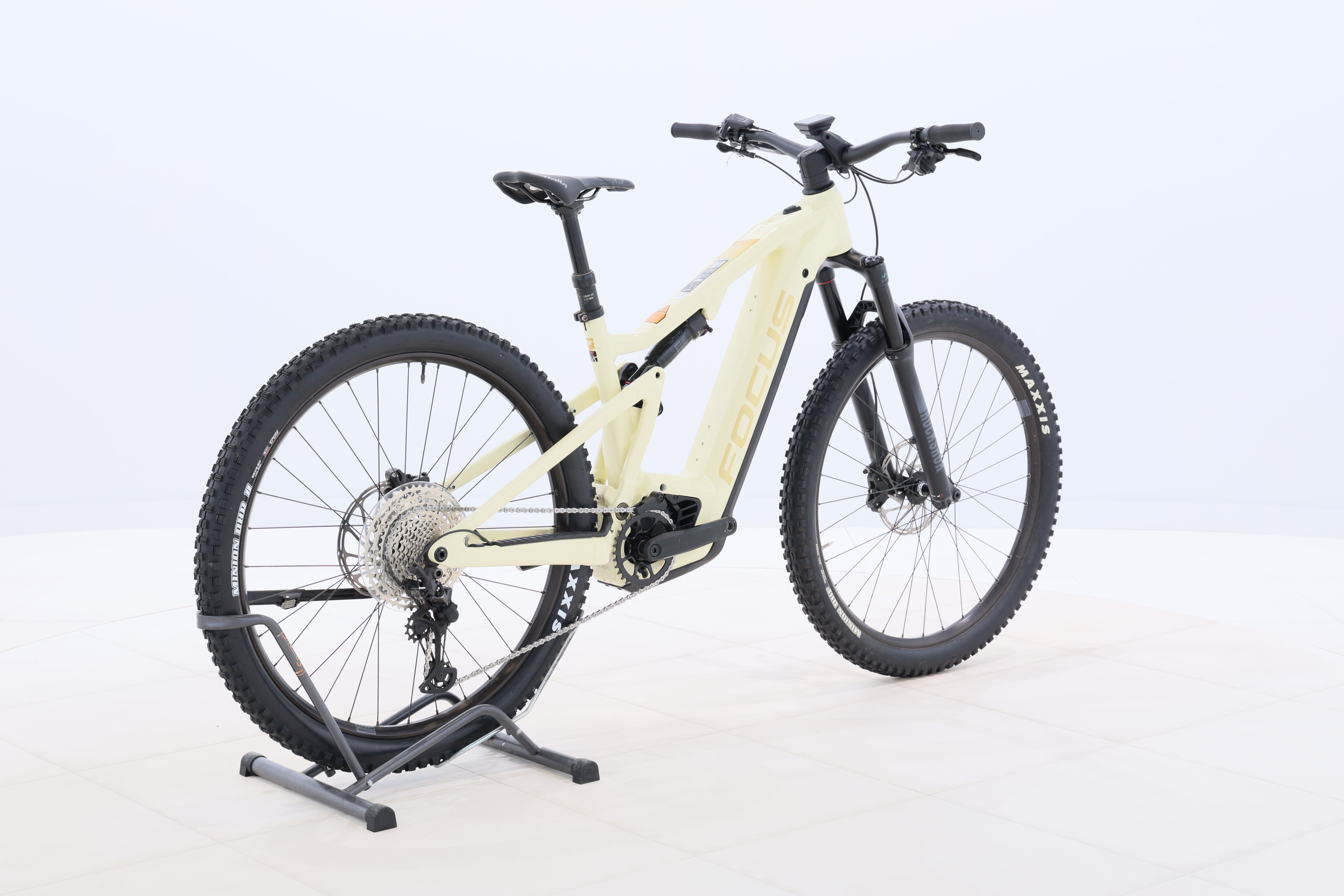 5bd43c1b-b613-49de-81bc-e0ef9baed519