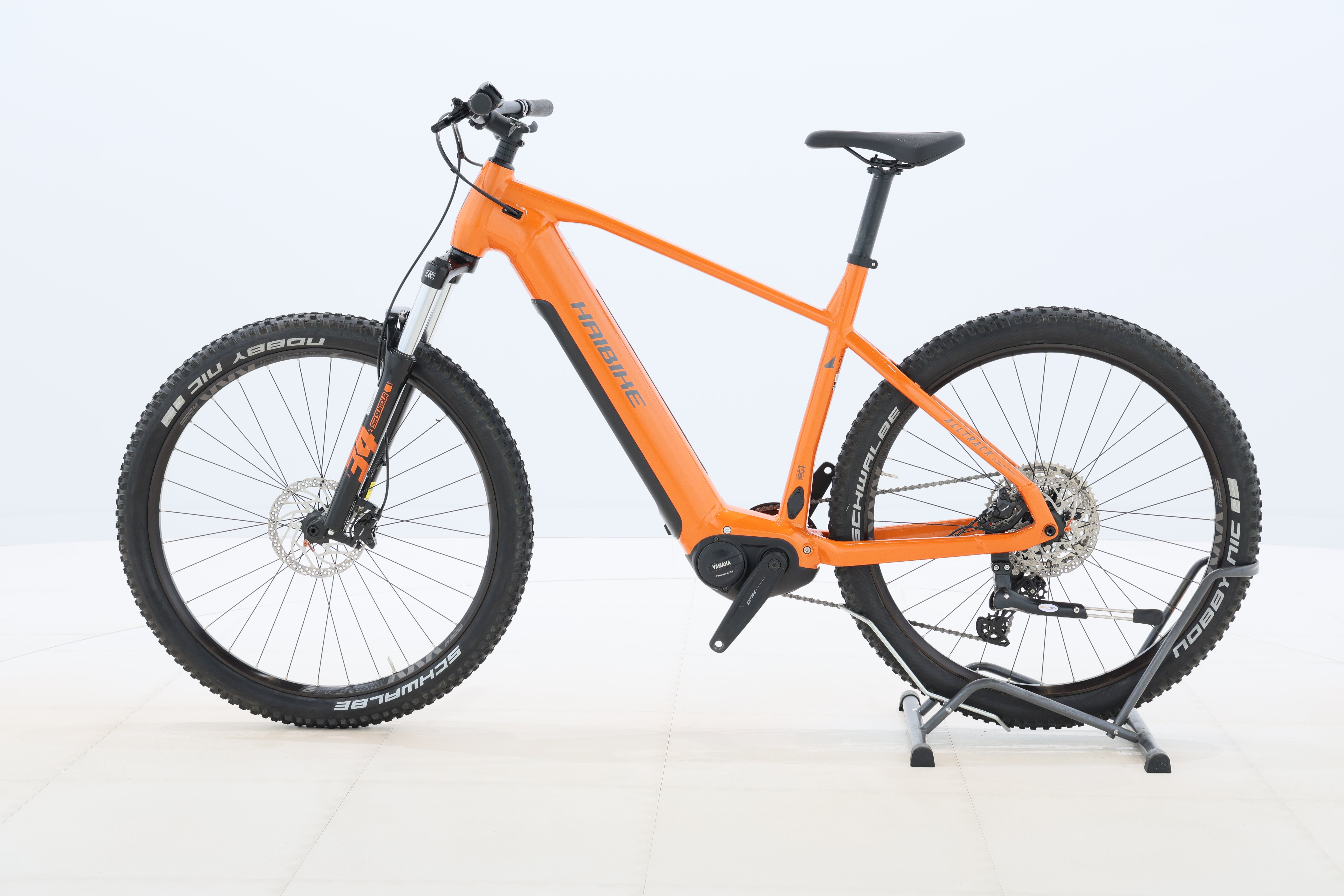 3d70393f-8400-4625-bce9-a58f6cd0b47f