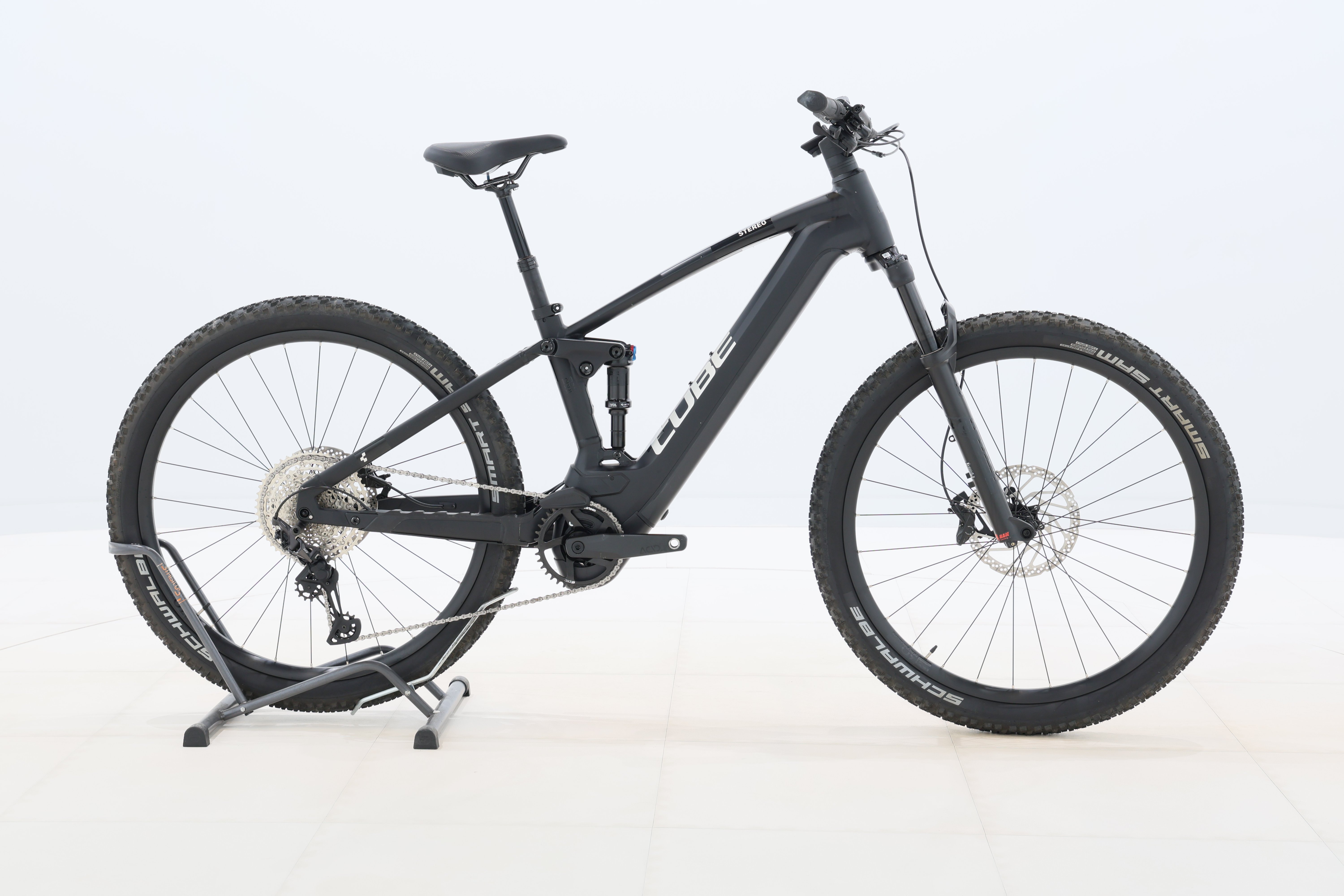 0b24eaa7-fb3a-462a-939f-c77a2793051b