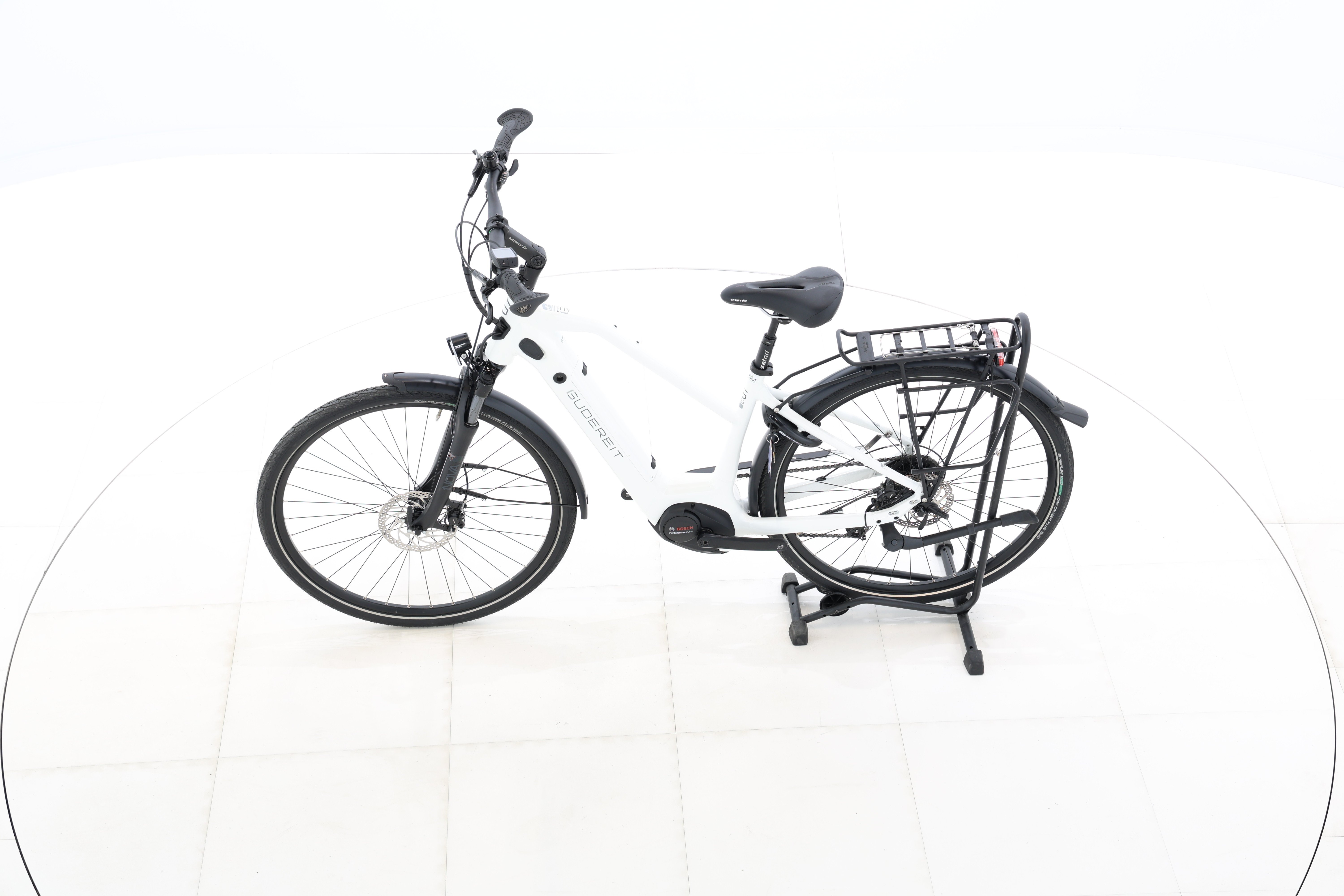 f02d9943-372e-4dcc-baf6-b7896cc6e686