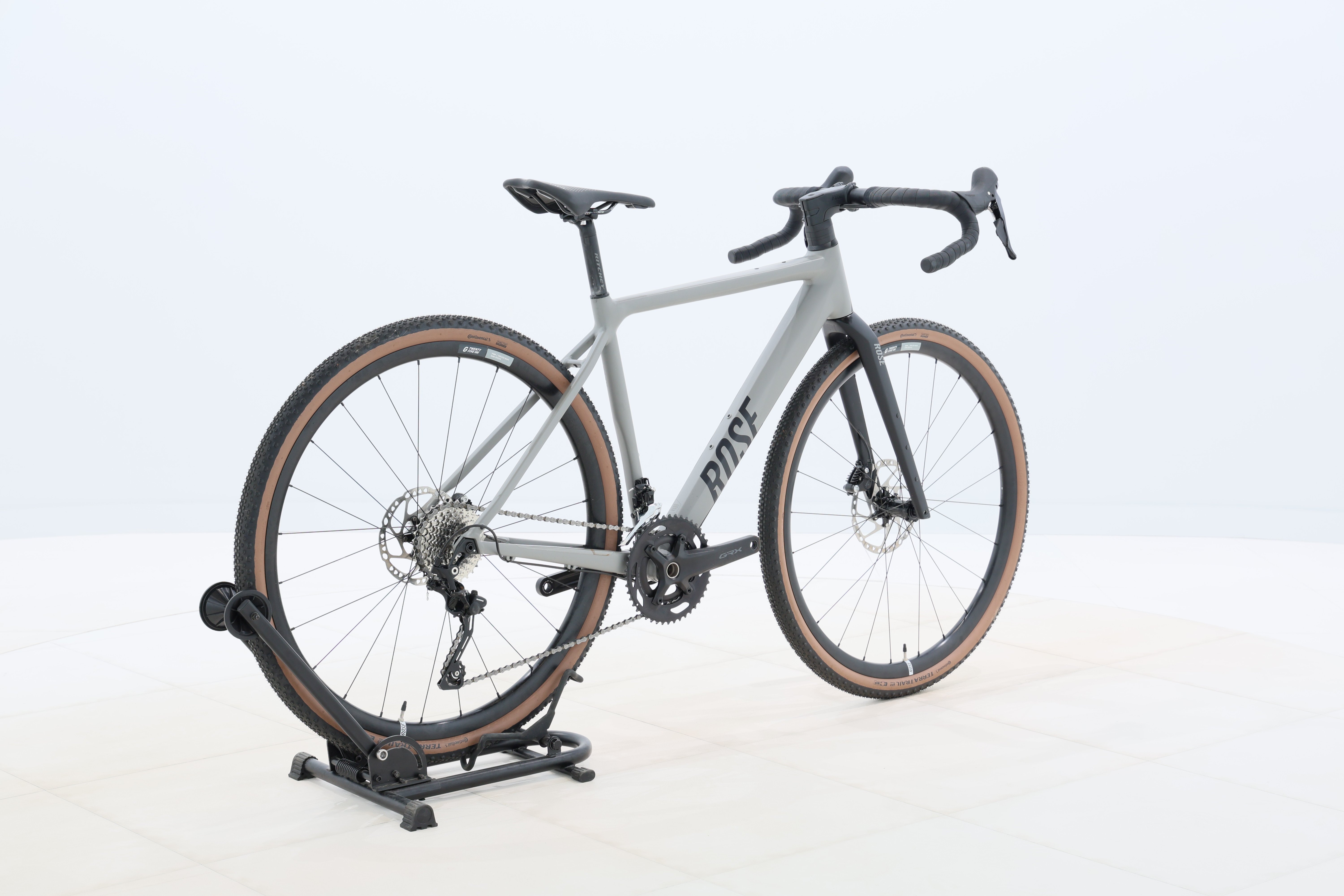 e27eb29a-1cdb-460f-a8b6-4a4b1d535361