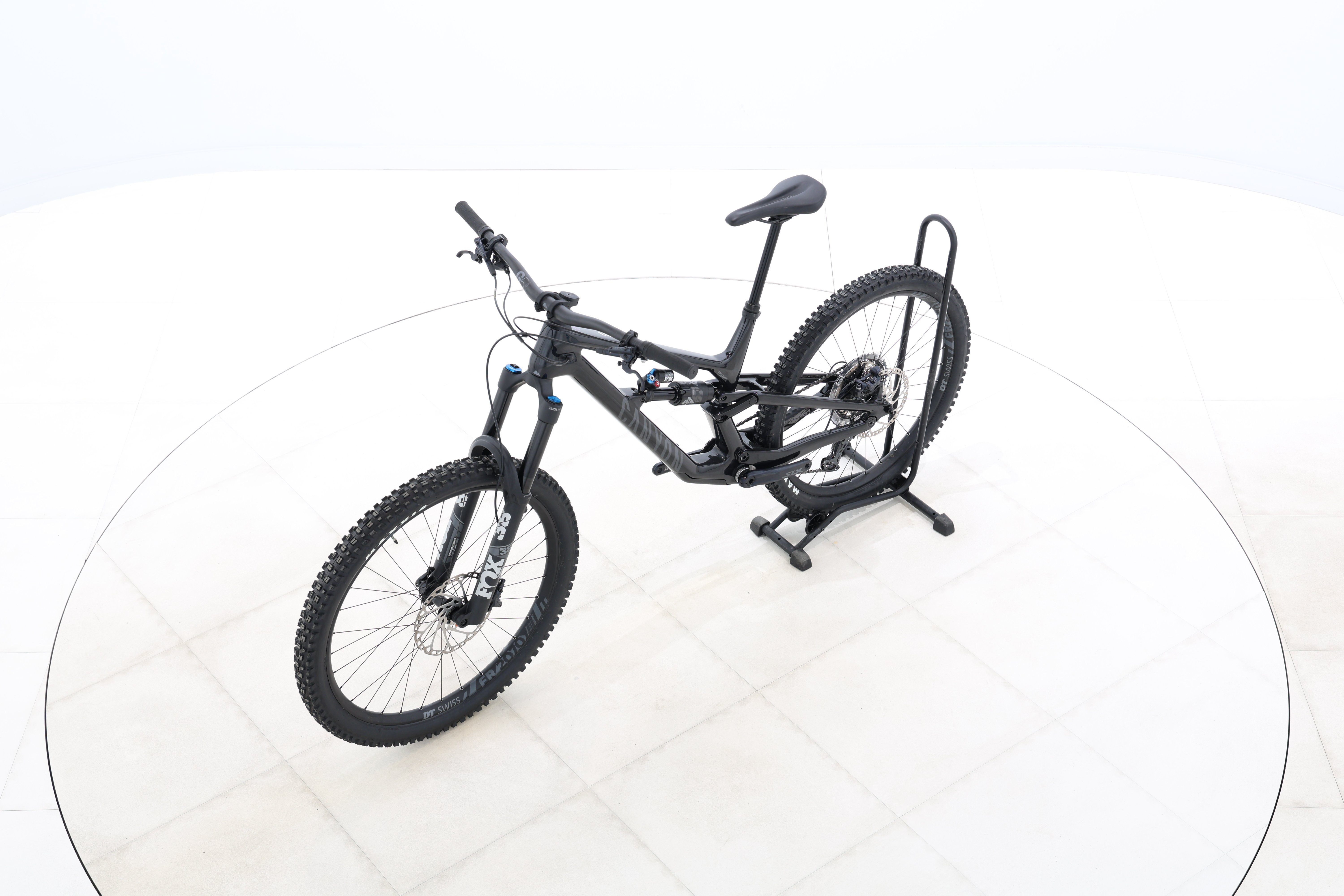 6b995e62-d584-4b2b-8399-a48f47dc9831