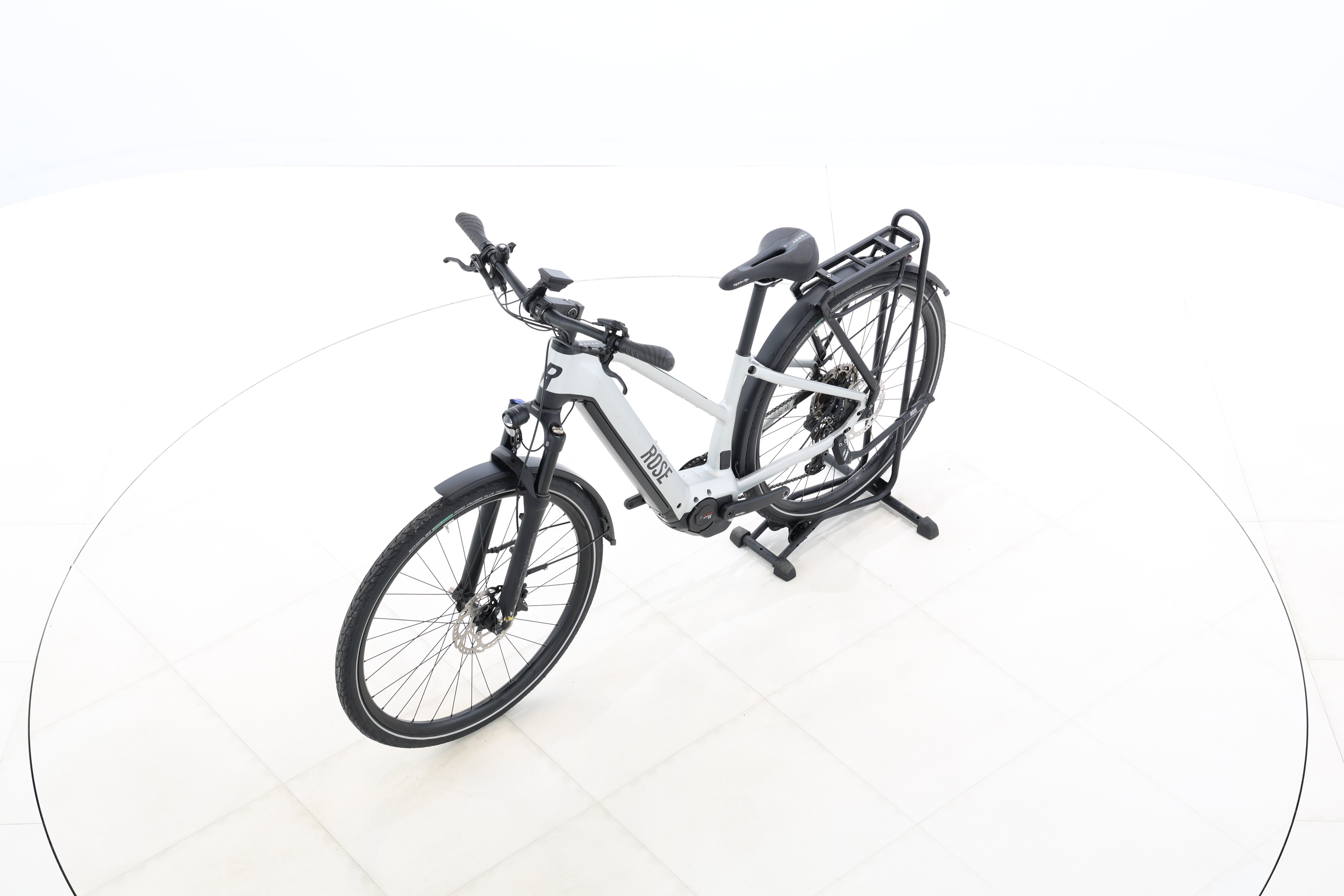 e6674589-98b0-415d-8ace-e10e56c81b9b