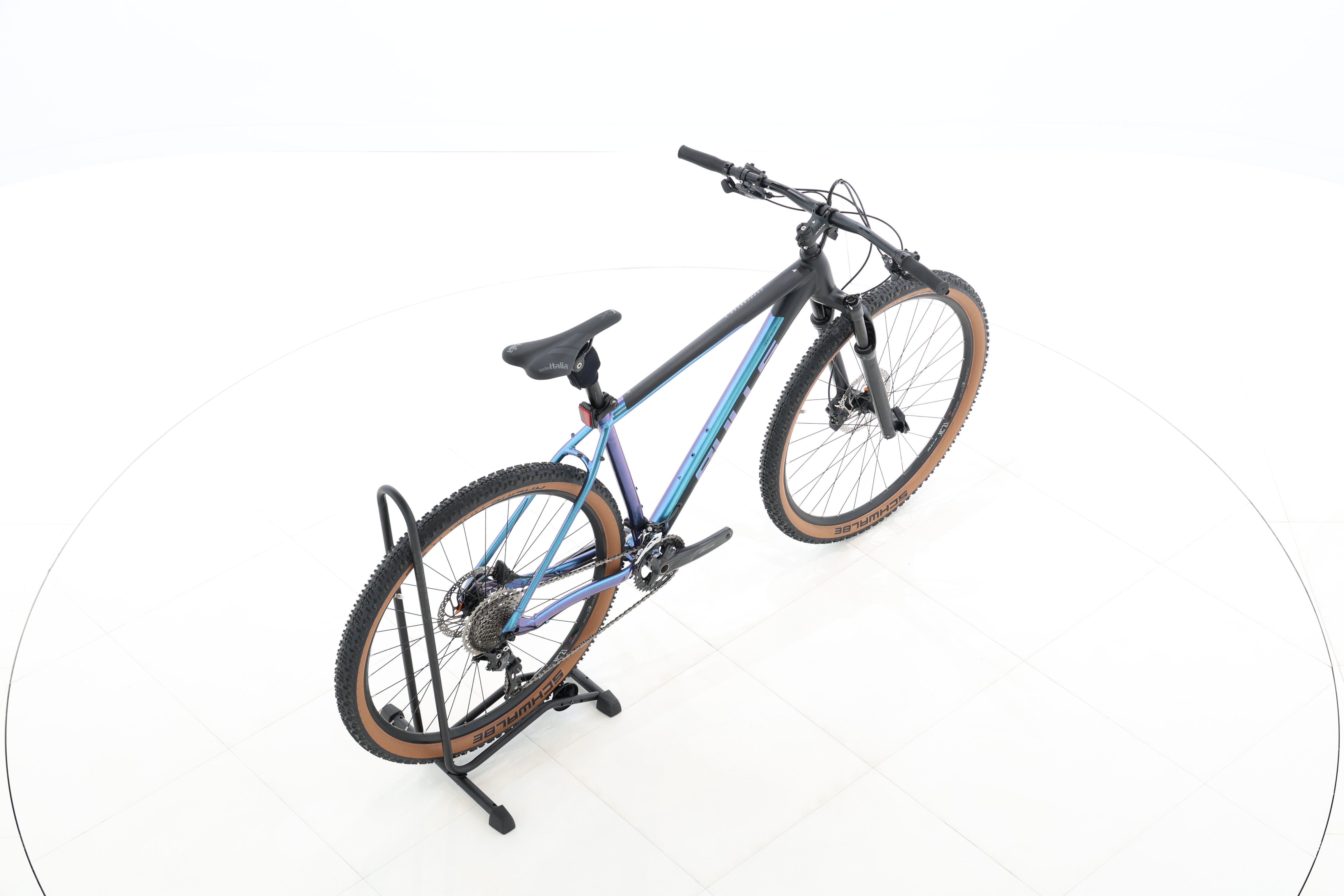 da920c57-16b4-4585-ad62-728528a06b51