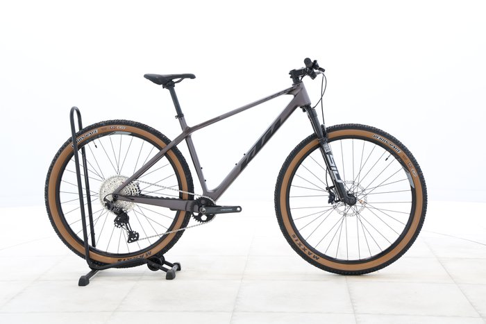 Ktm MYROON GLORIOUS 2023