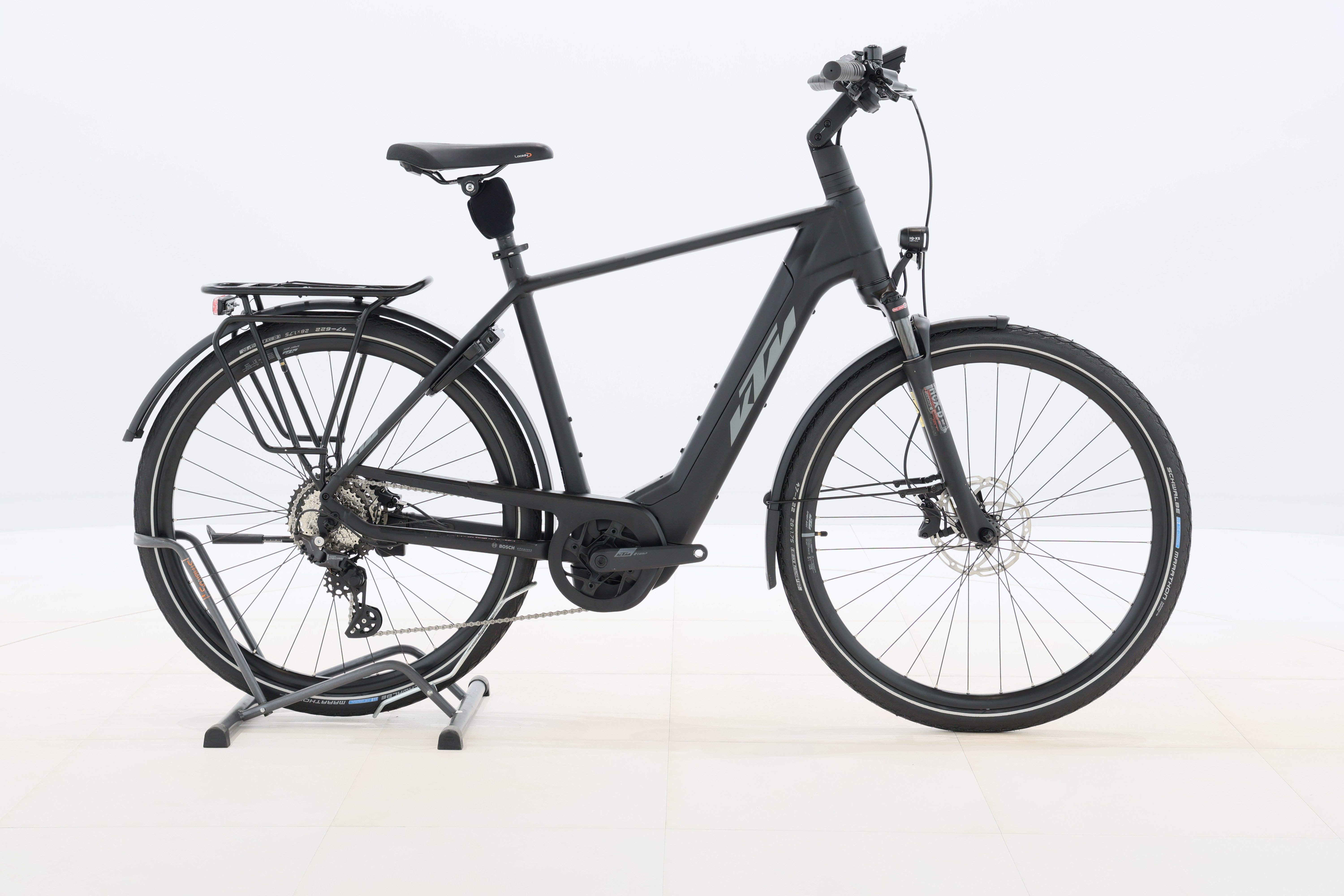 b8d379c4-f452-4610-a619-d039184571ea