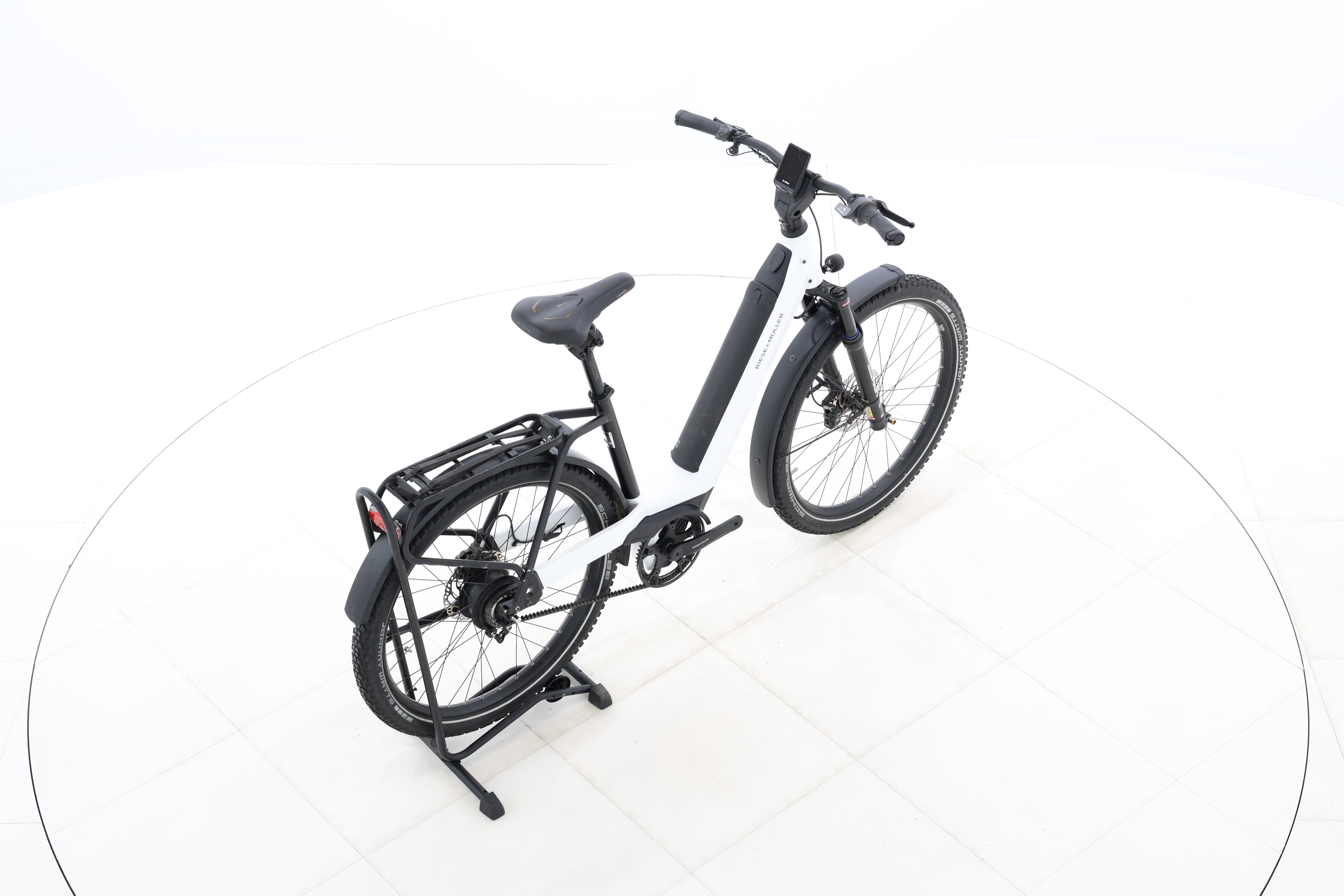 0e8c96e7-669a-45e4-aaca-20cbf3caba1f