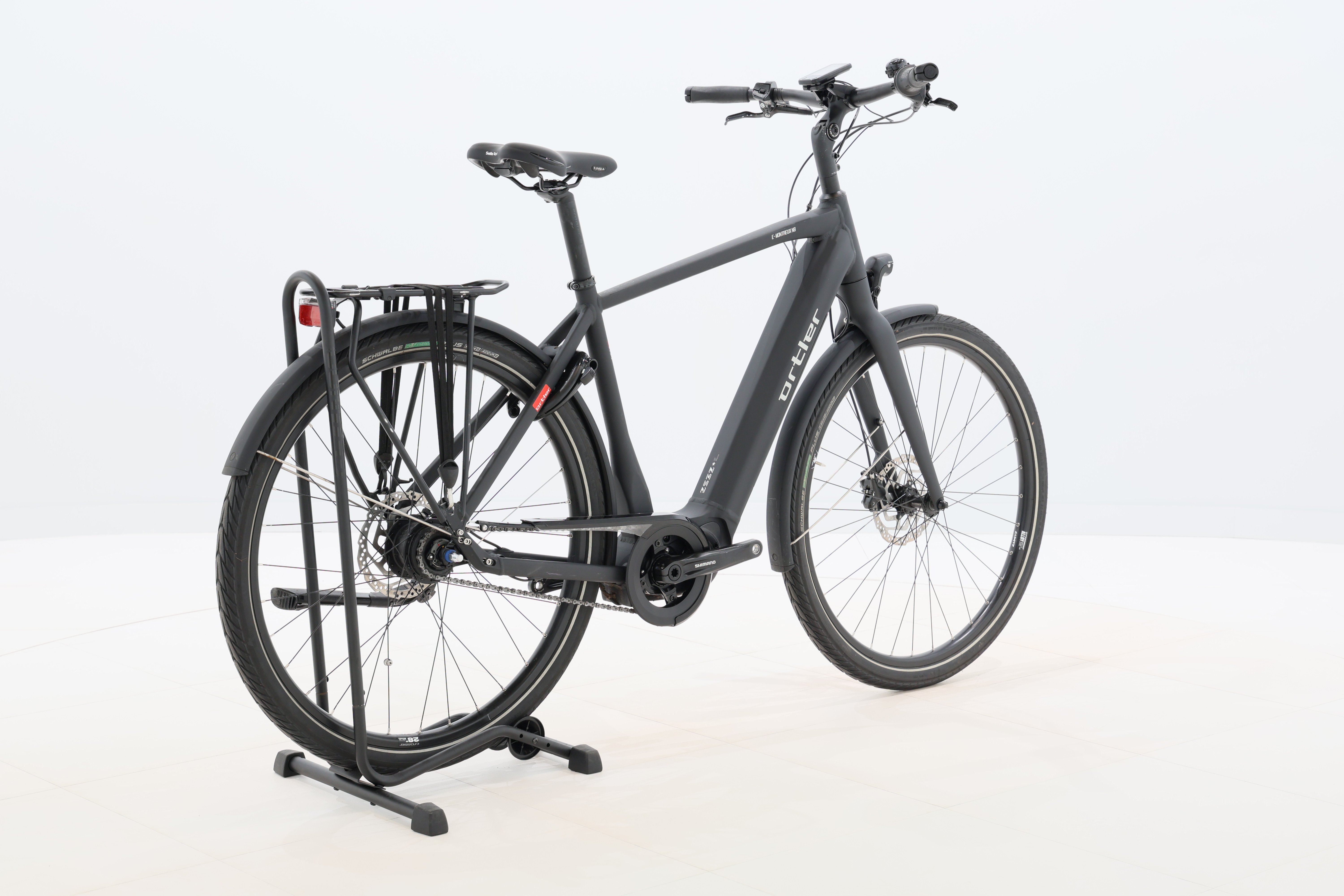 703c9399-58a1-4ef8-a0d7-255238424638