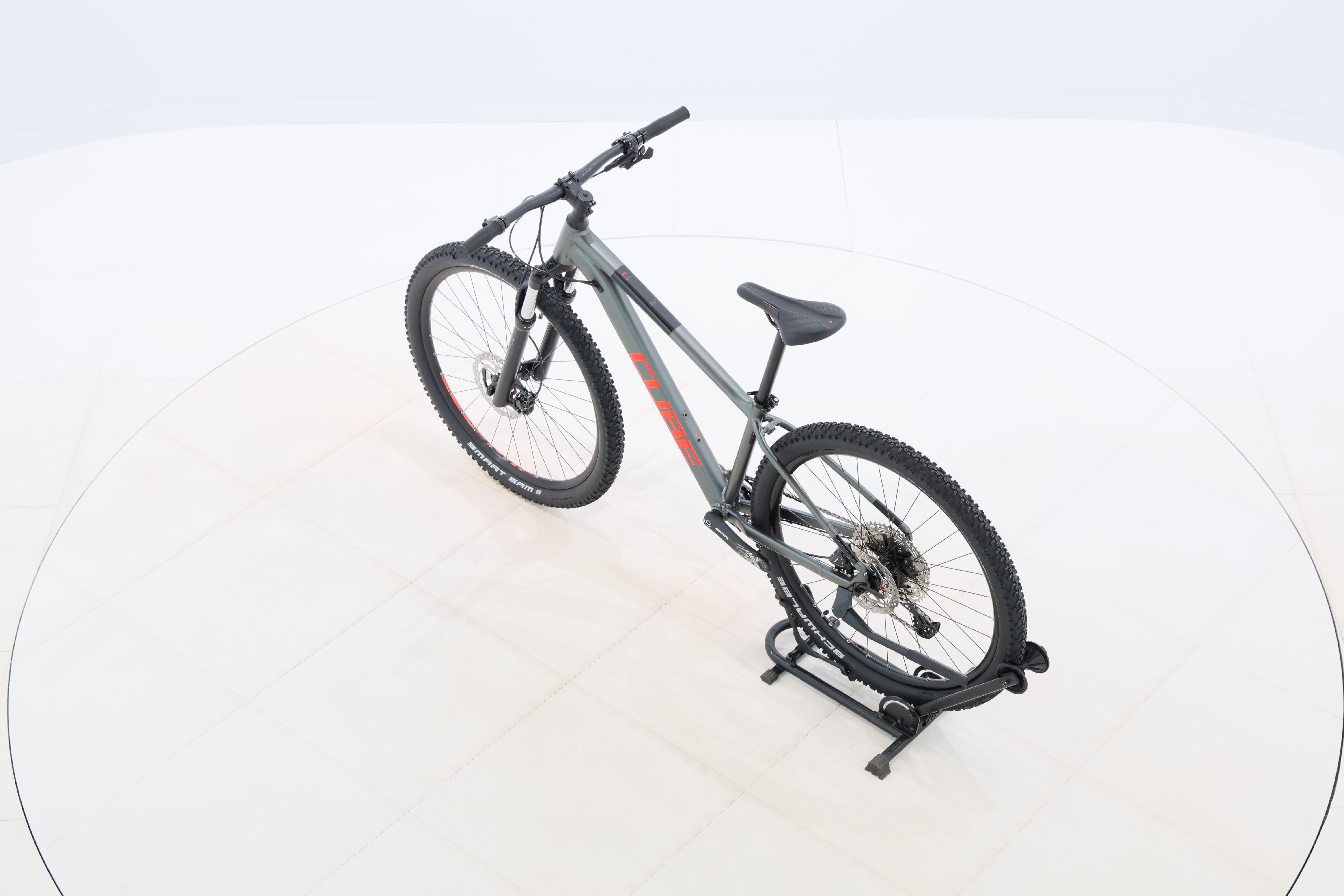 dc245df0-fbb2-4f88-92ce-35b97f1a0150