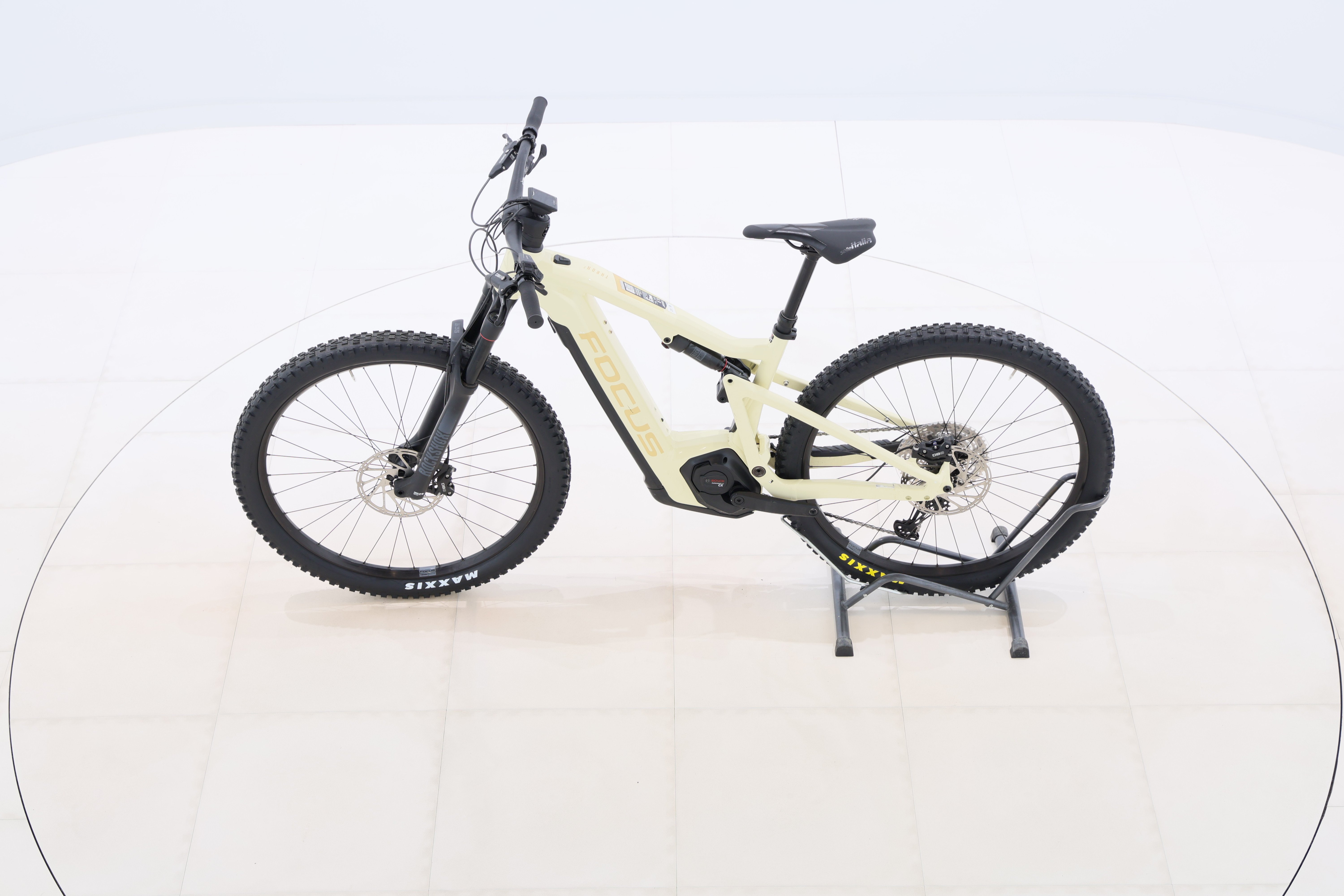 92895406-2296-47f6-9902-e195f72341a5