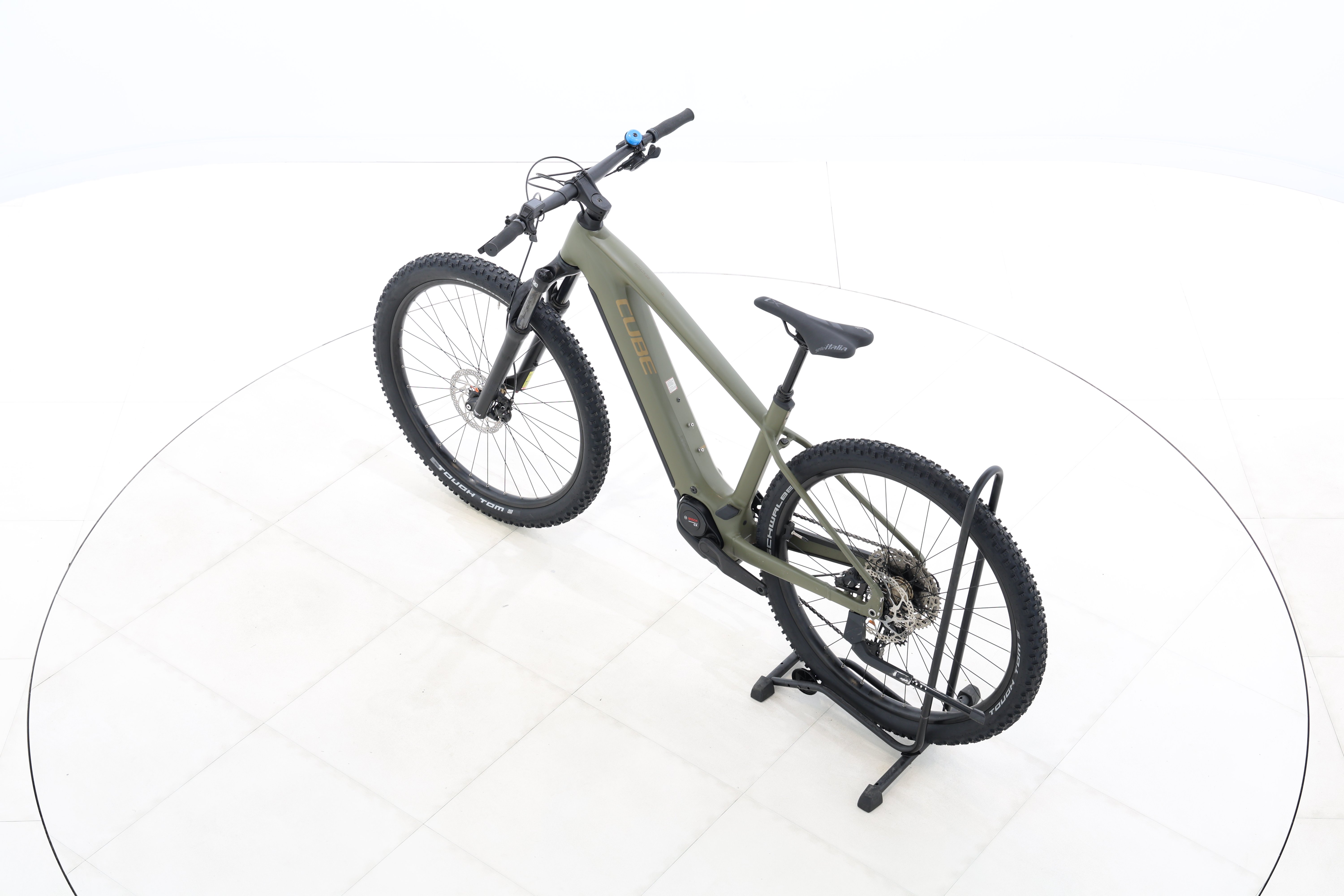 d9526389-8f4b-4de2-b353-b3f85c8269e9