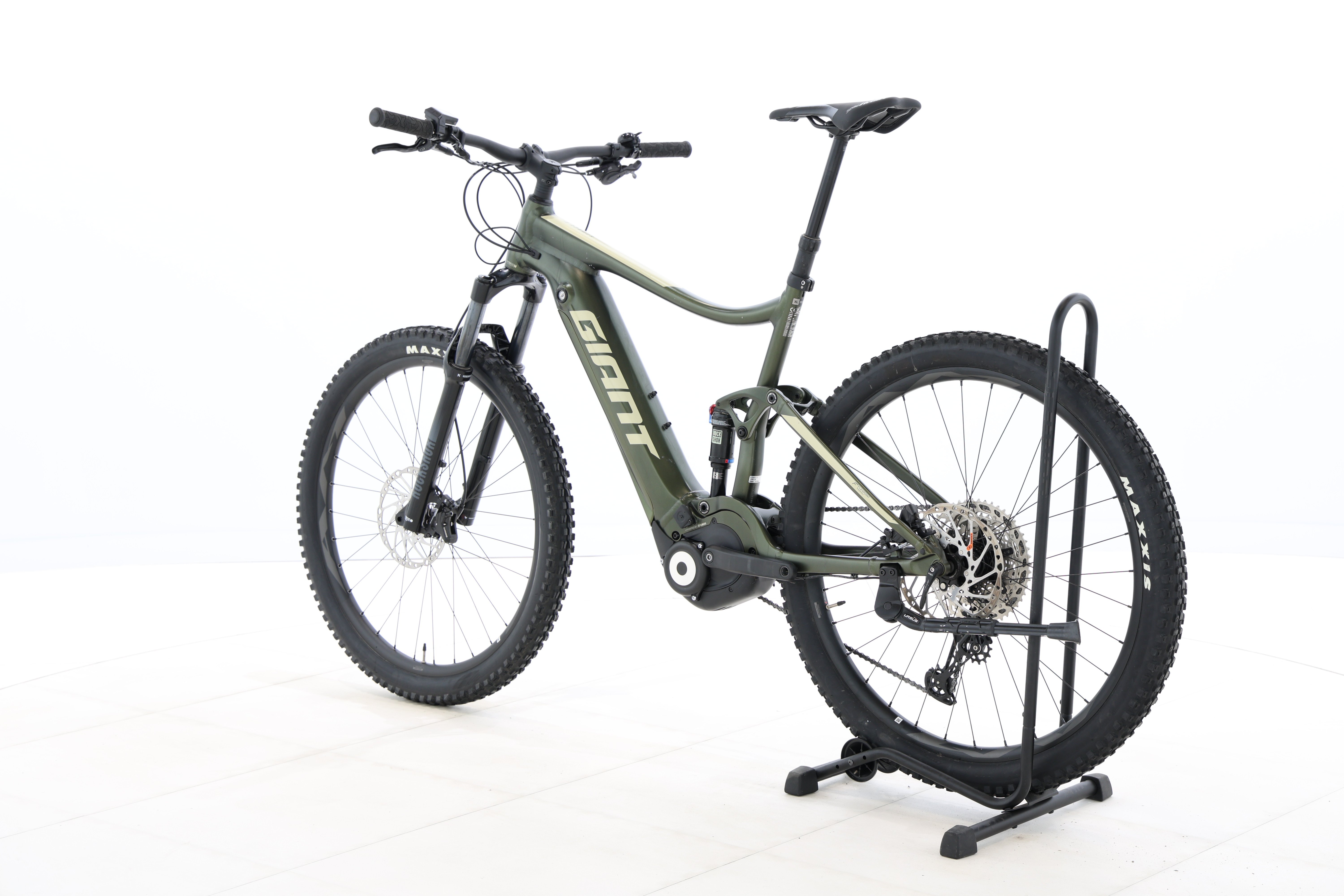 ffe18237-bd94-42f9-8559-09bb5a49e283