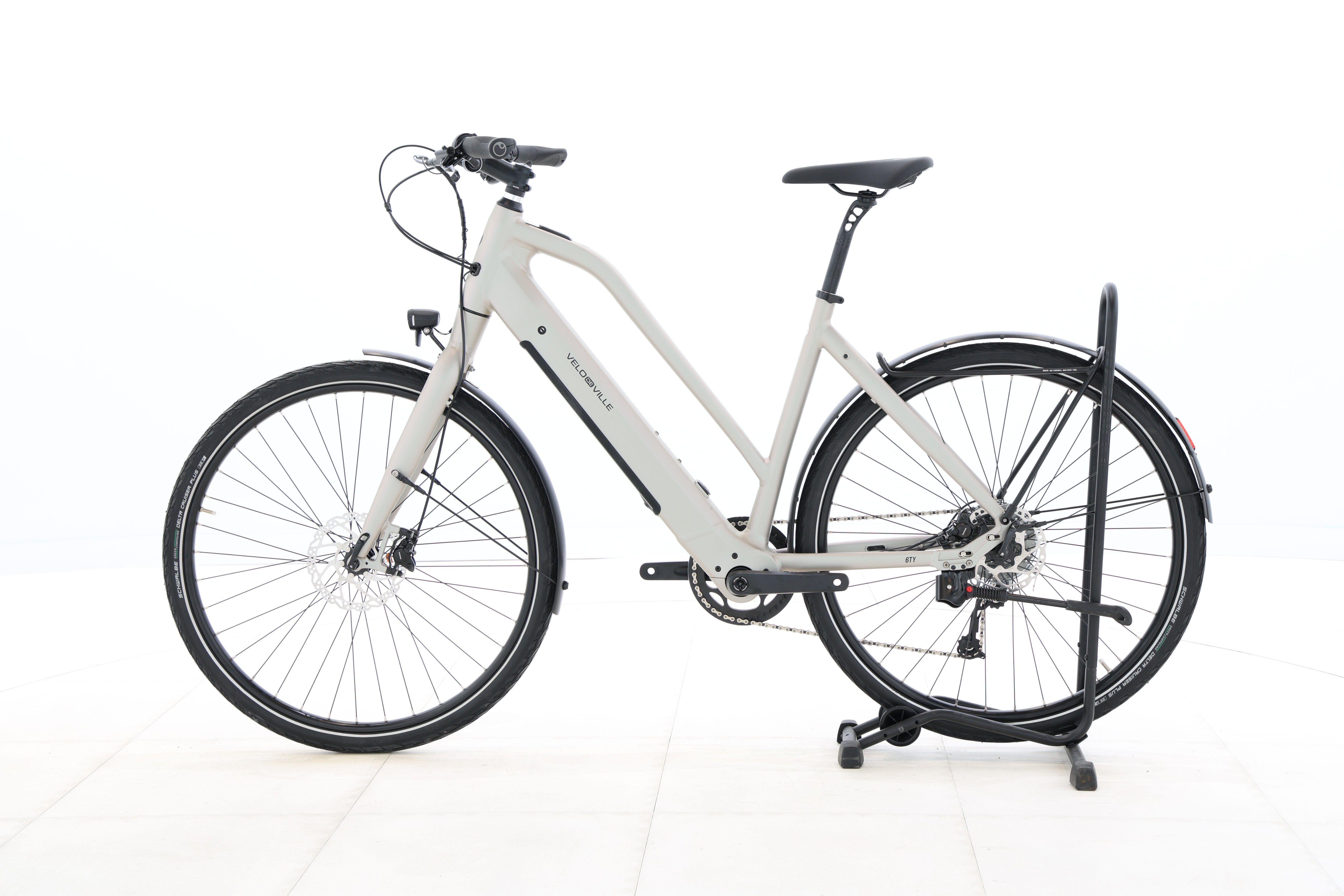 7f6b721f-35e2-436c-aa95-1c2c4af4a172