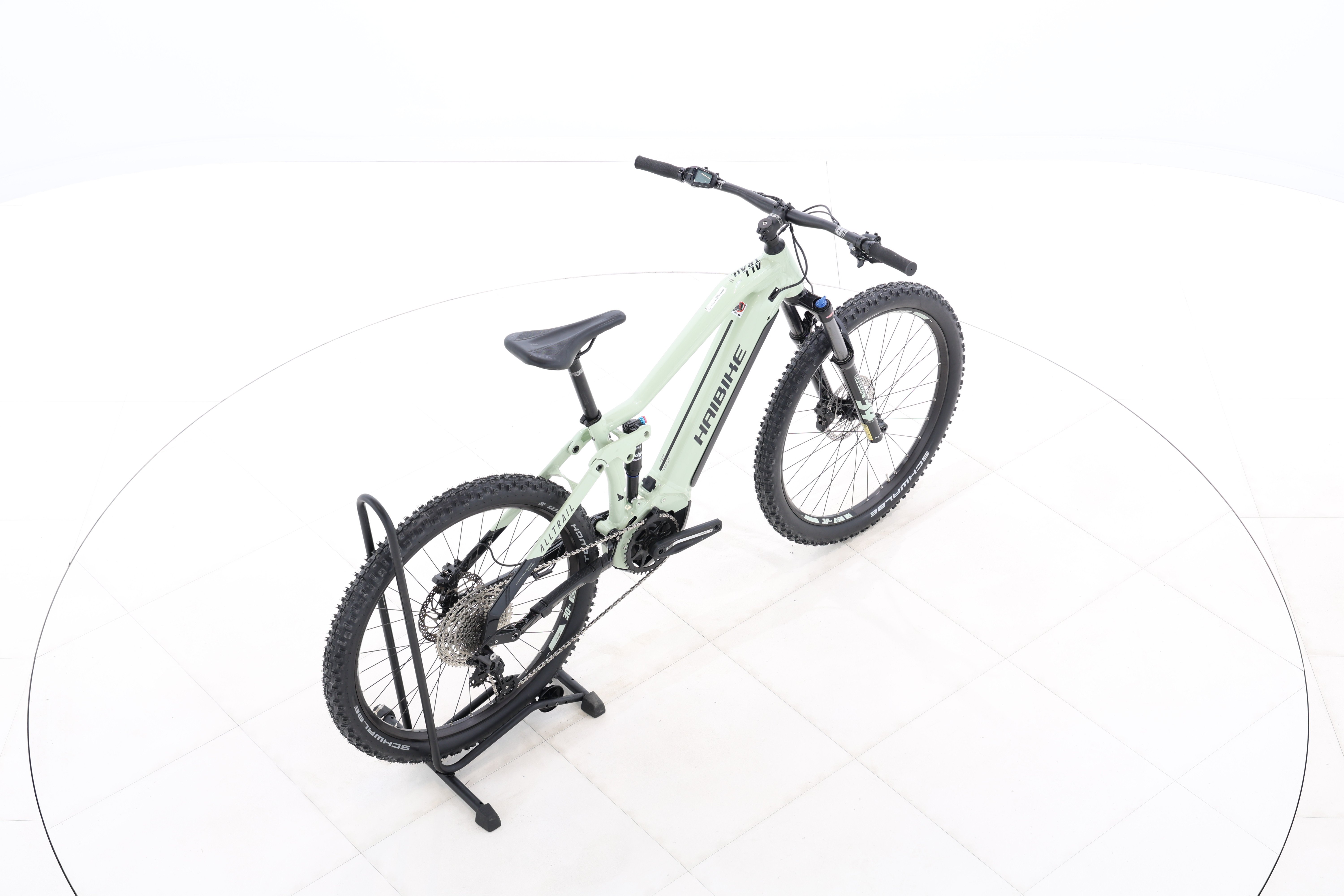 384345e2-caa5-4681-9c08-8ef36dc01e83