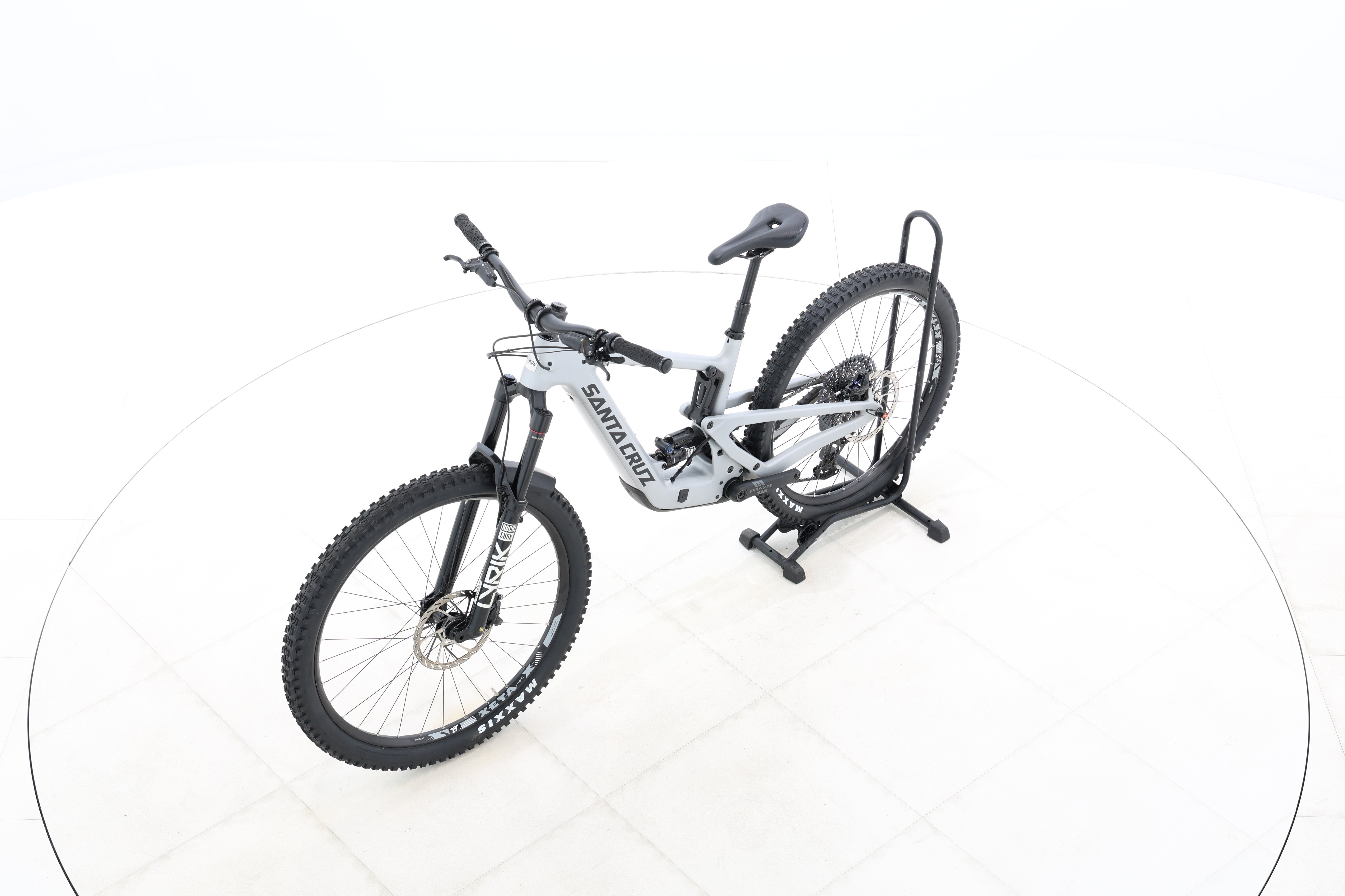 c9f06478-ad44-454e-93c9-8570514e8f56