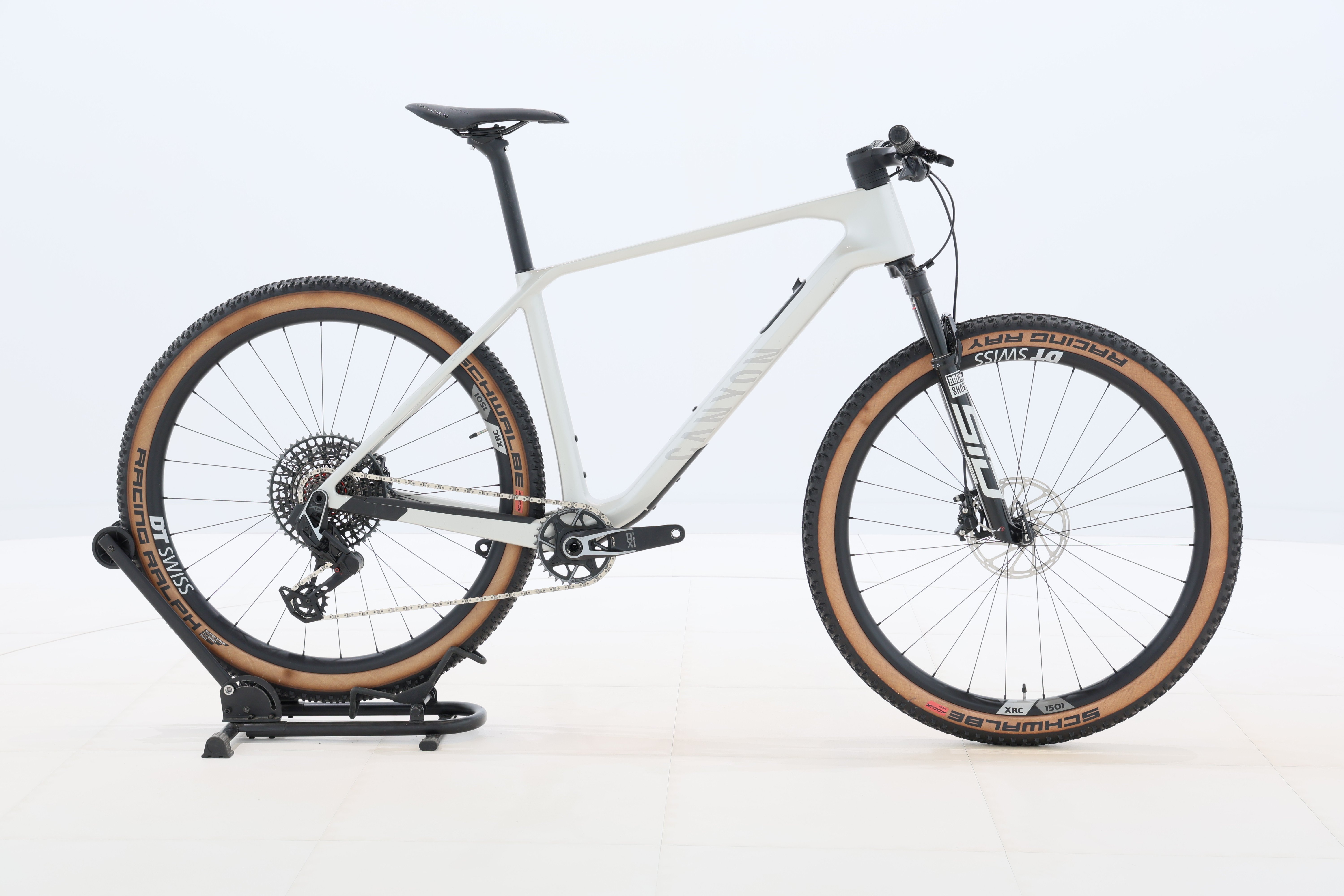 04065930-b978-4404-8358-79d0faba7242