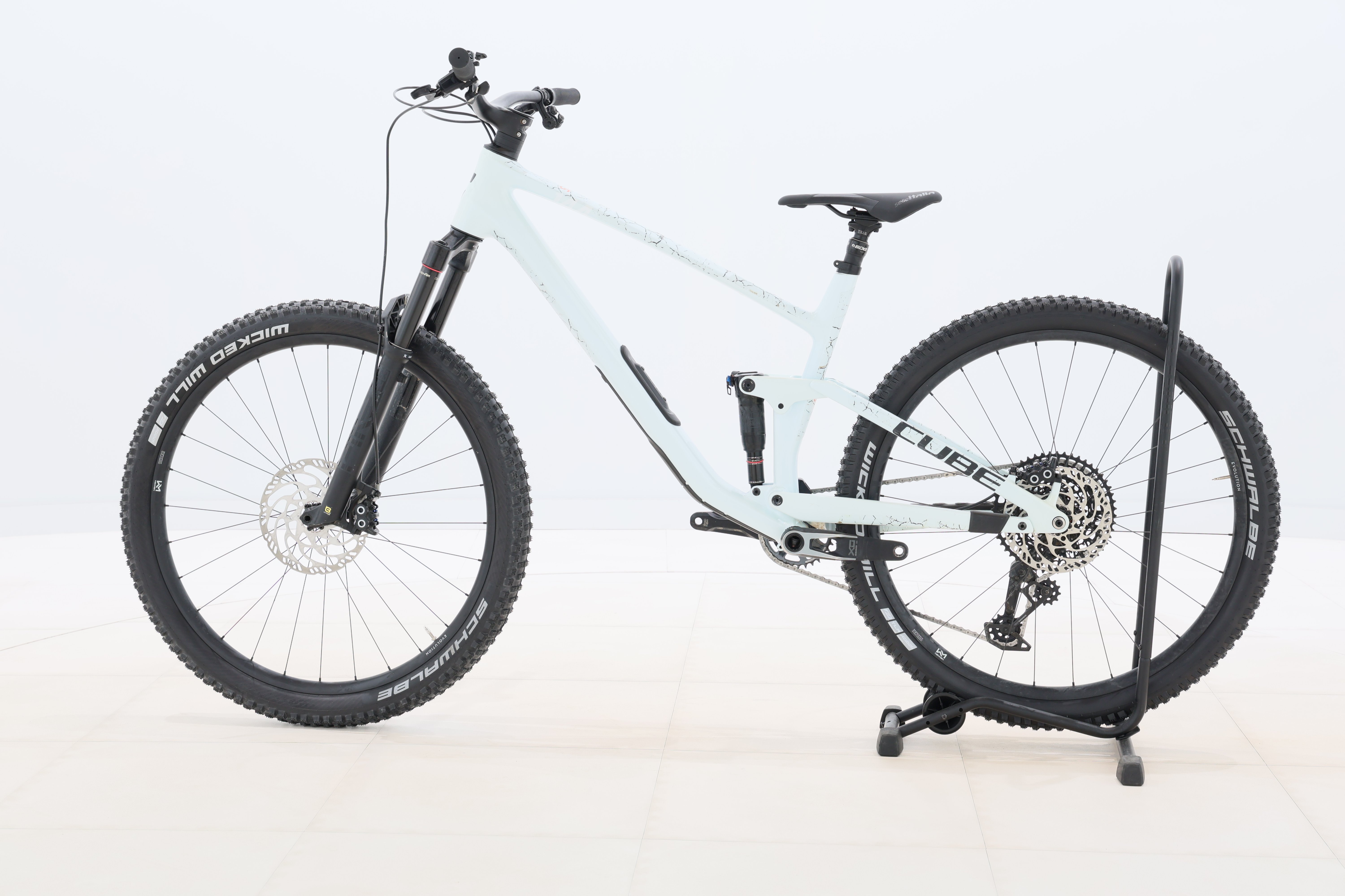 8051a231-c80b-41d2-9d2b-7ebc529e018b