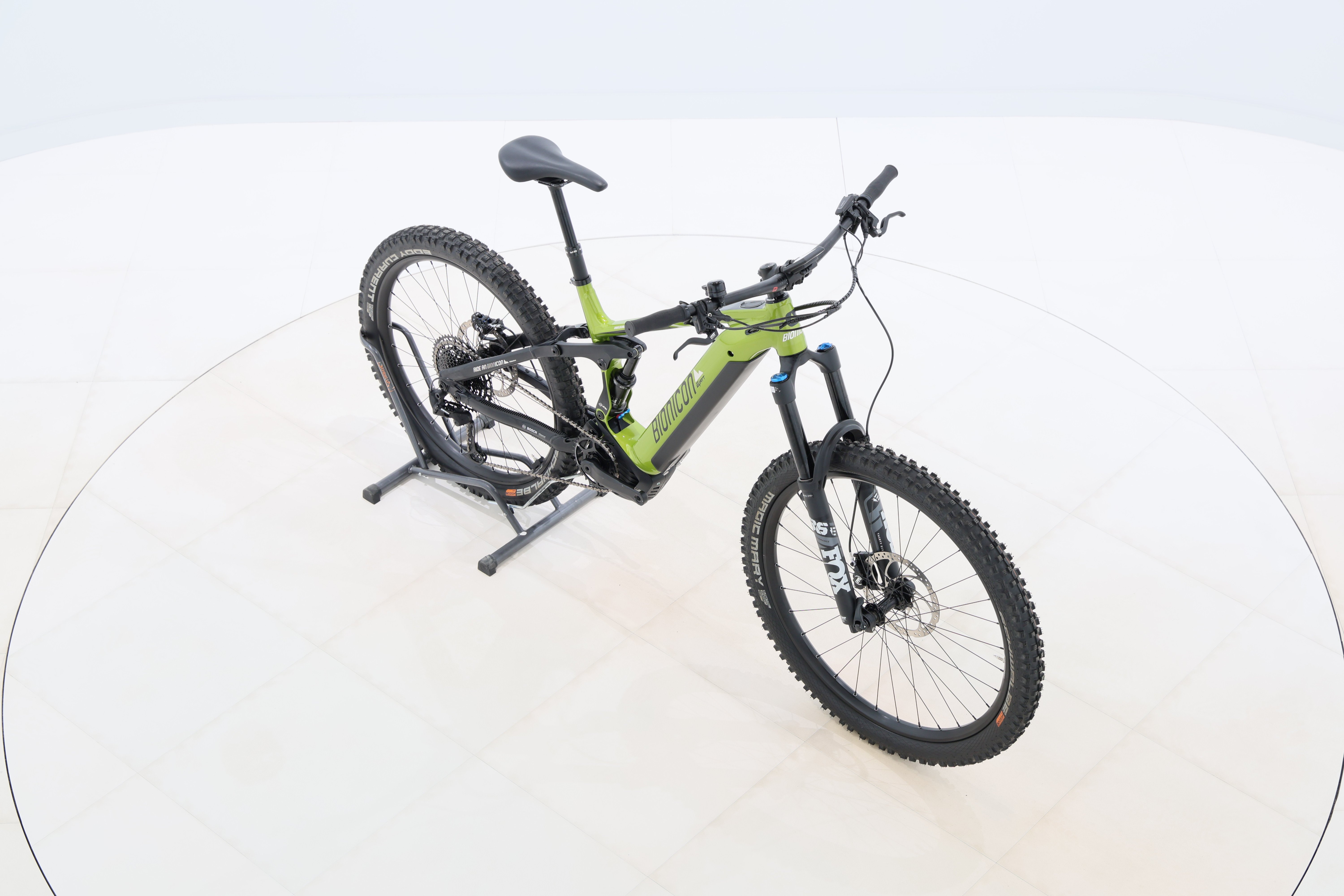 2d91bee5-f812-418e-955b-adea1a3f5928