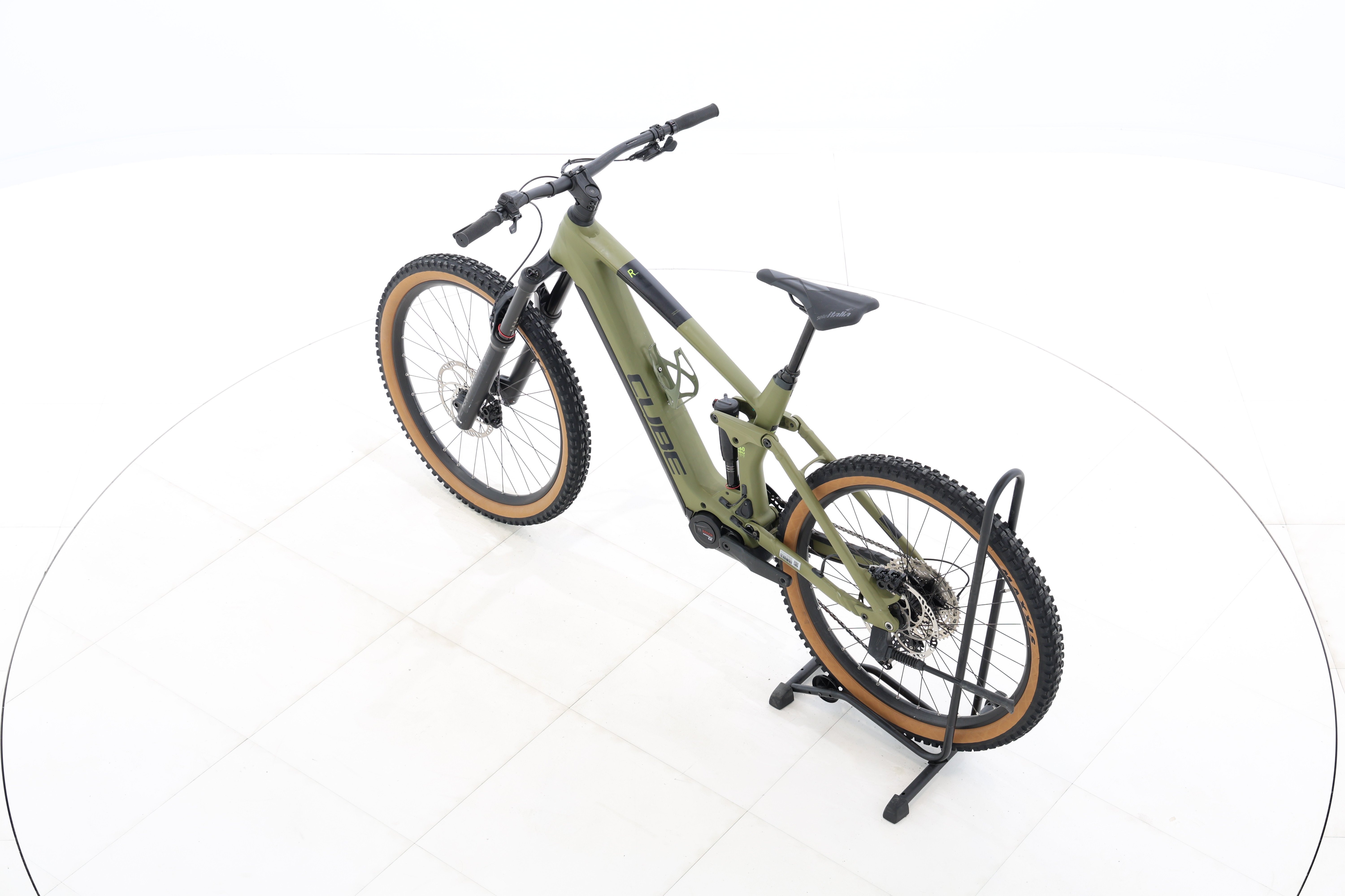 ff63c286-c2b3-4fdb-9c22-38f917d31085