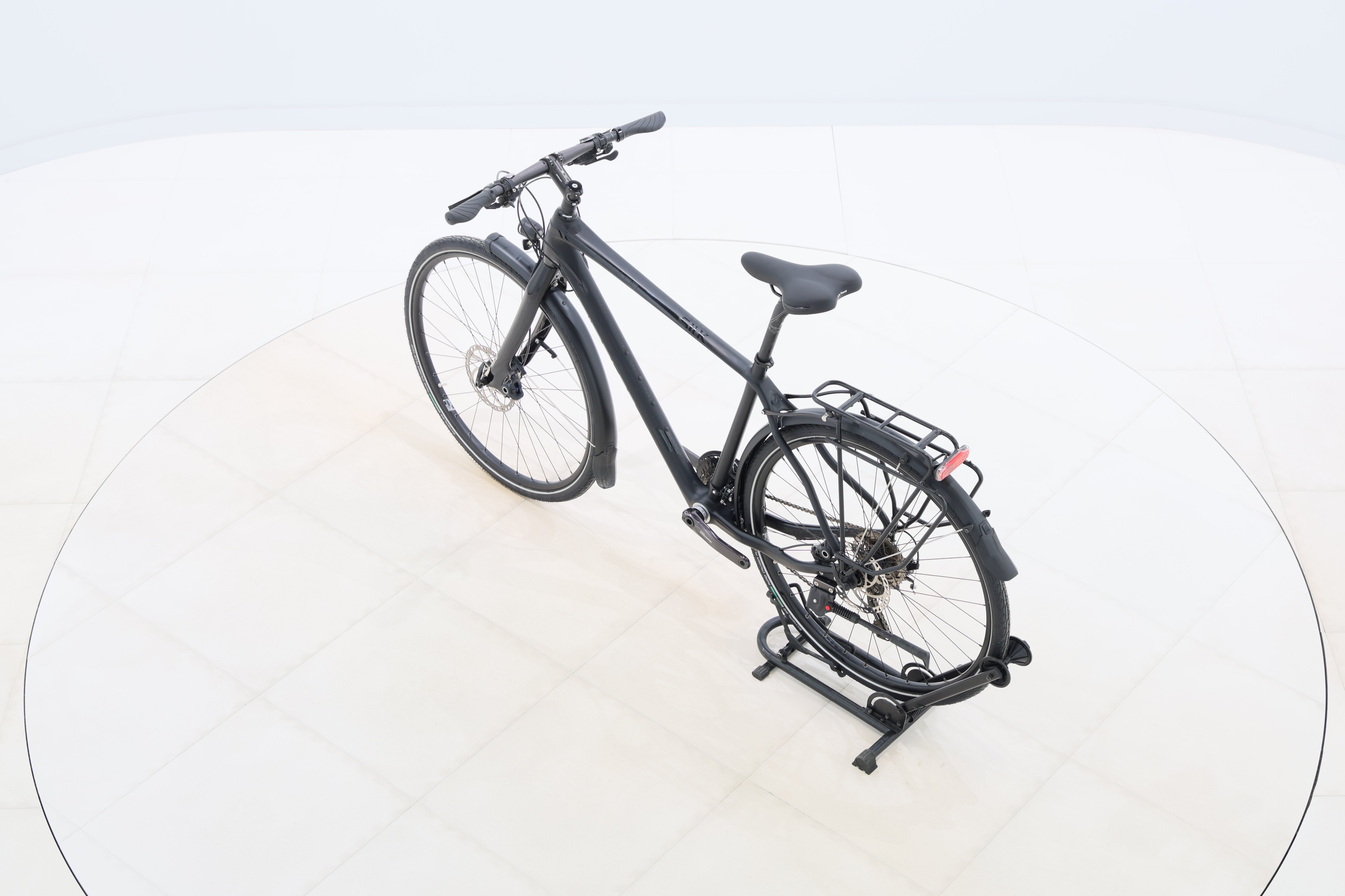 6e09697f-658e-4c16-951f-333eaa434ef9