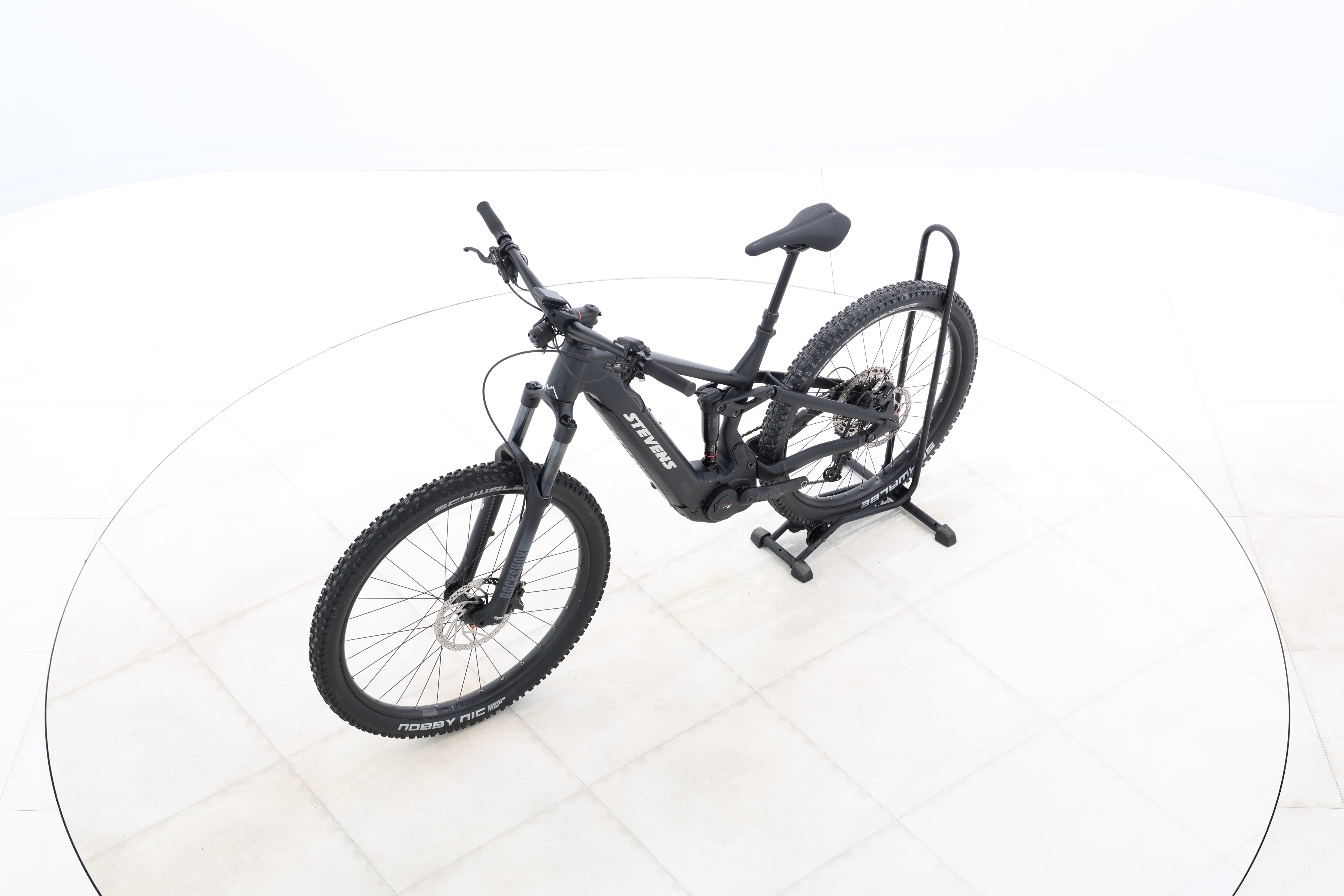 4e546dd7-084e-4d07-83f4-486cde4f56c1