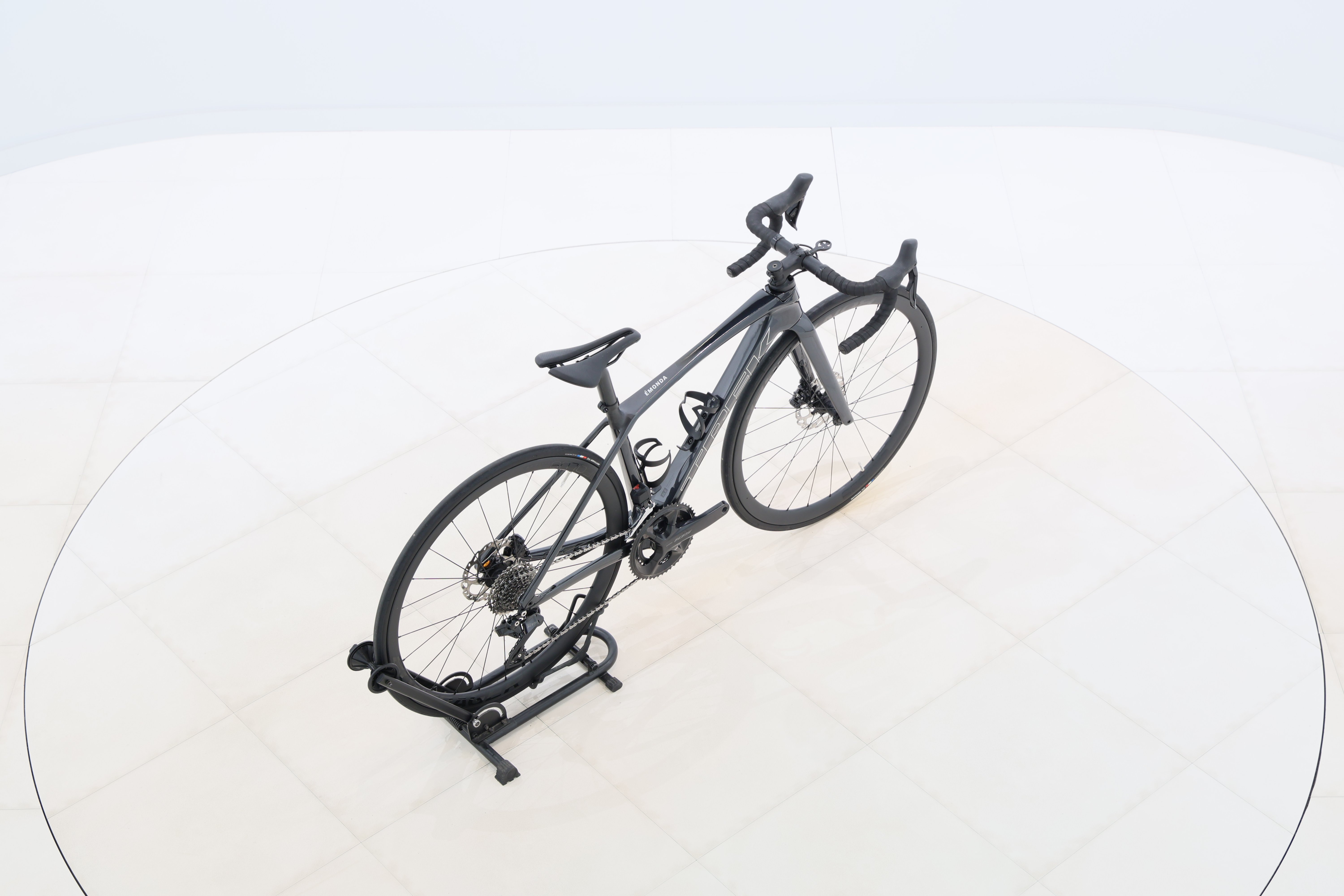 d139eb7e-e94a-47e8-94c4-36e4fd0b4b69